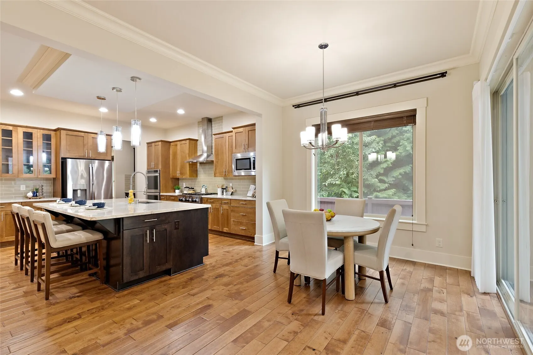 684 235th Avenue NE, Sammamish, WA 98074