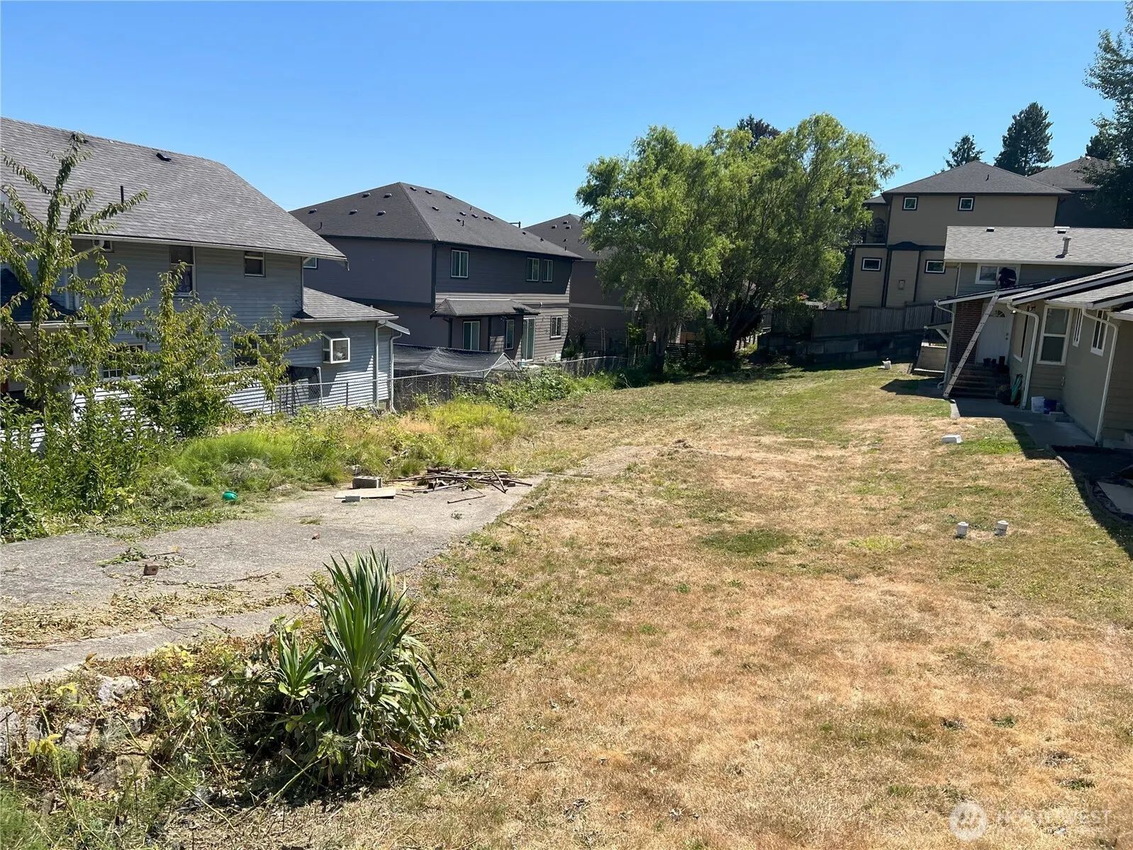 409 SW Langston Road , Renton, WA 98057