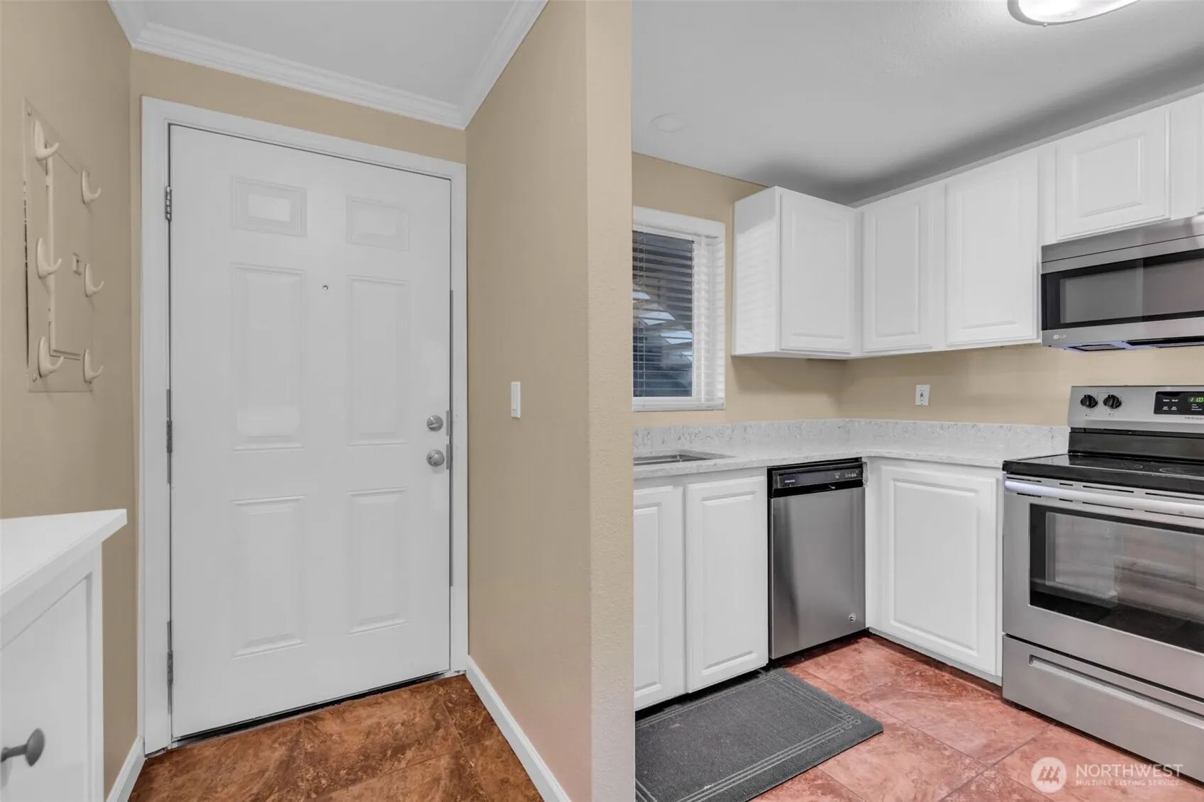 11102 NE 125th Lane #K136, Kirkland, WA 98034