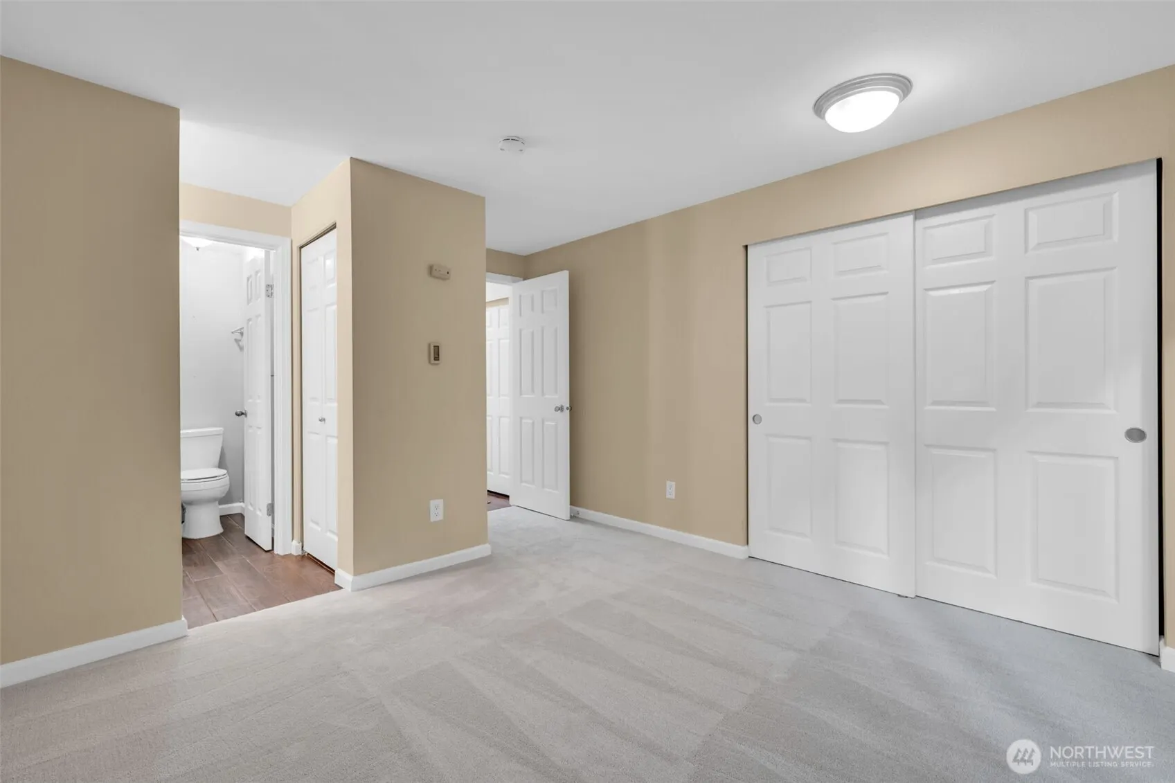 11102 NE 125th Lane #K136, Kirkland, WA 98034