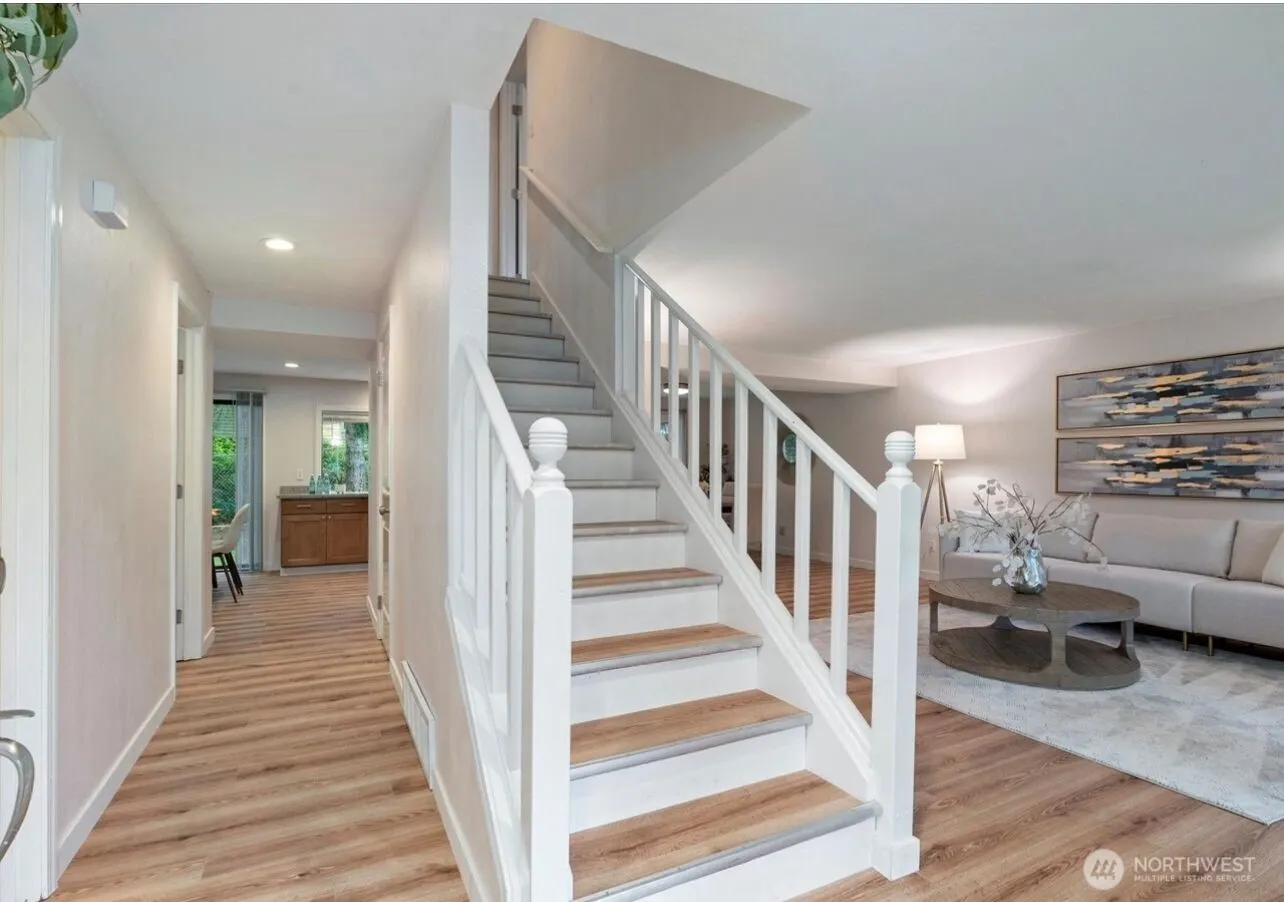 10220 SE 228th Street , Kent, WA 98031