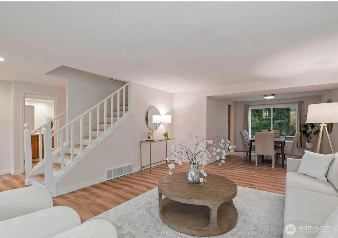 10220 SE 228th Street , Kent, WA 98031