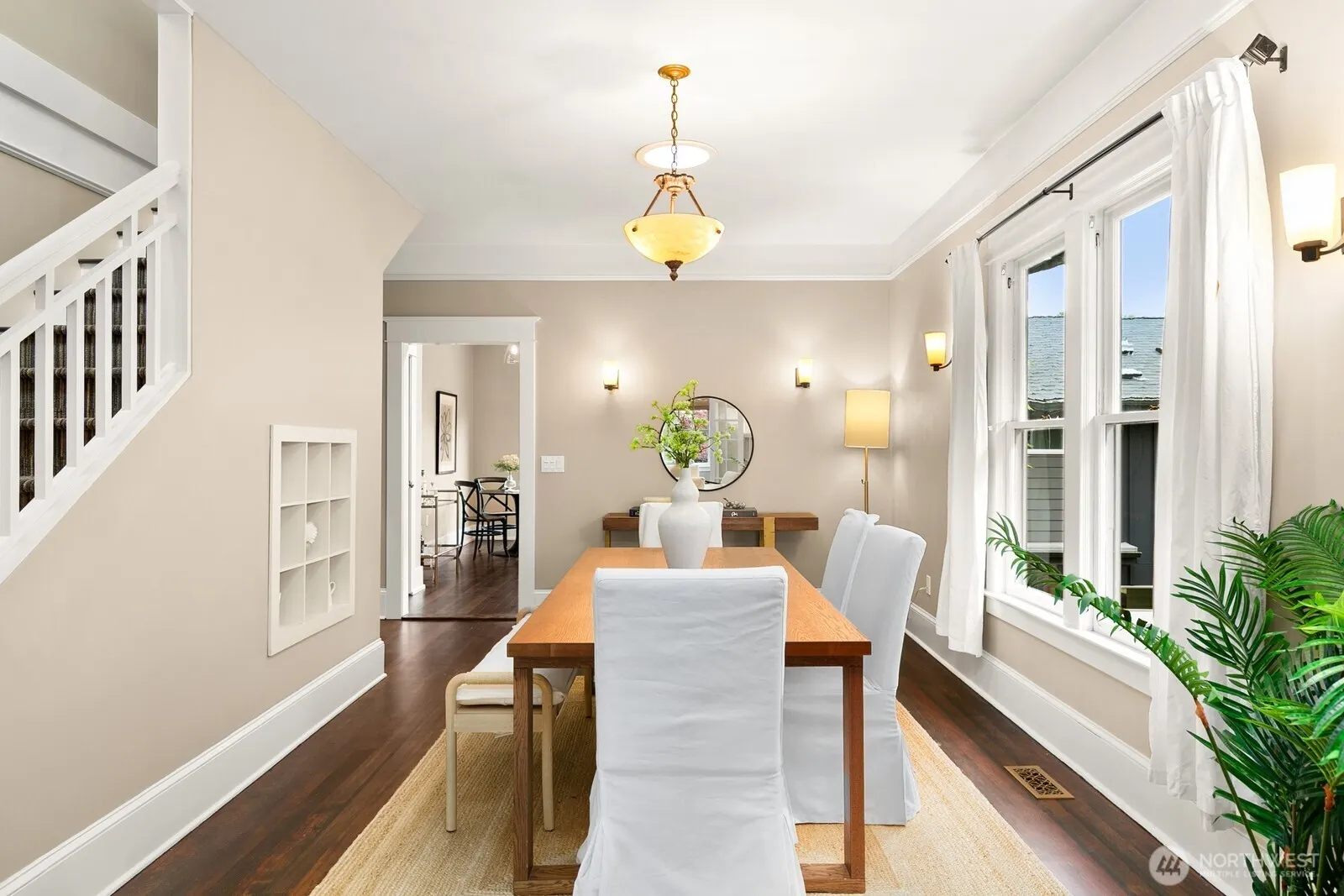 2614 E Roy Street , Seattle, WA 98112