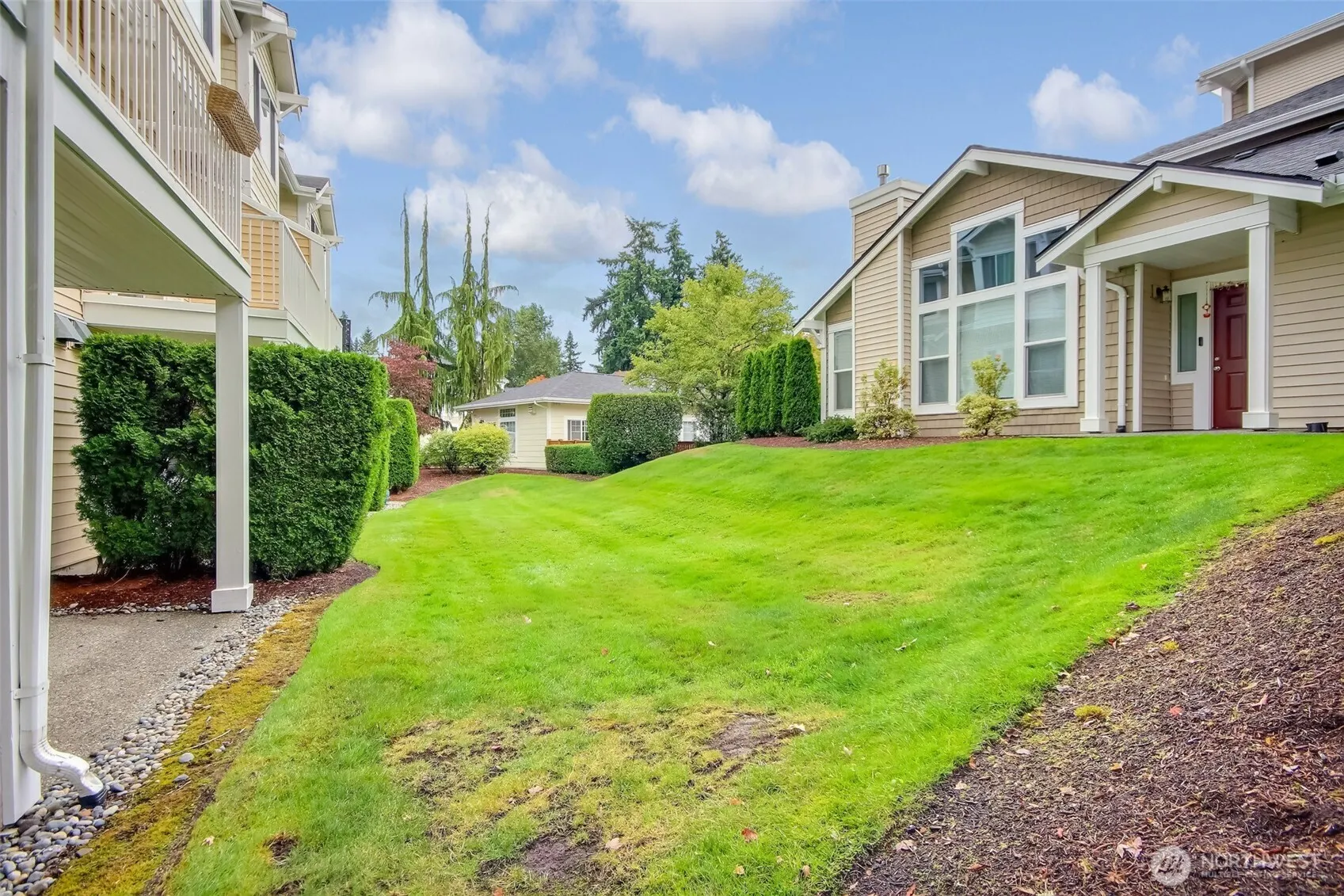 16232 118th Lane NE #1-4, Bothell, WA 98011