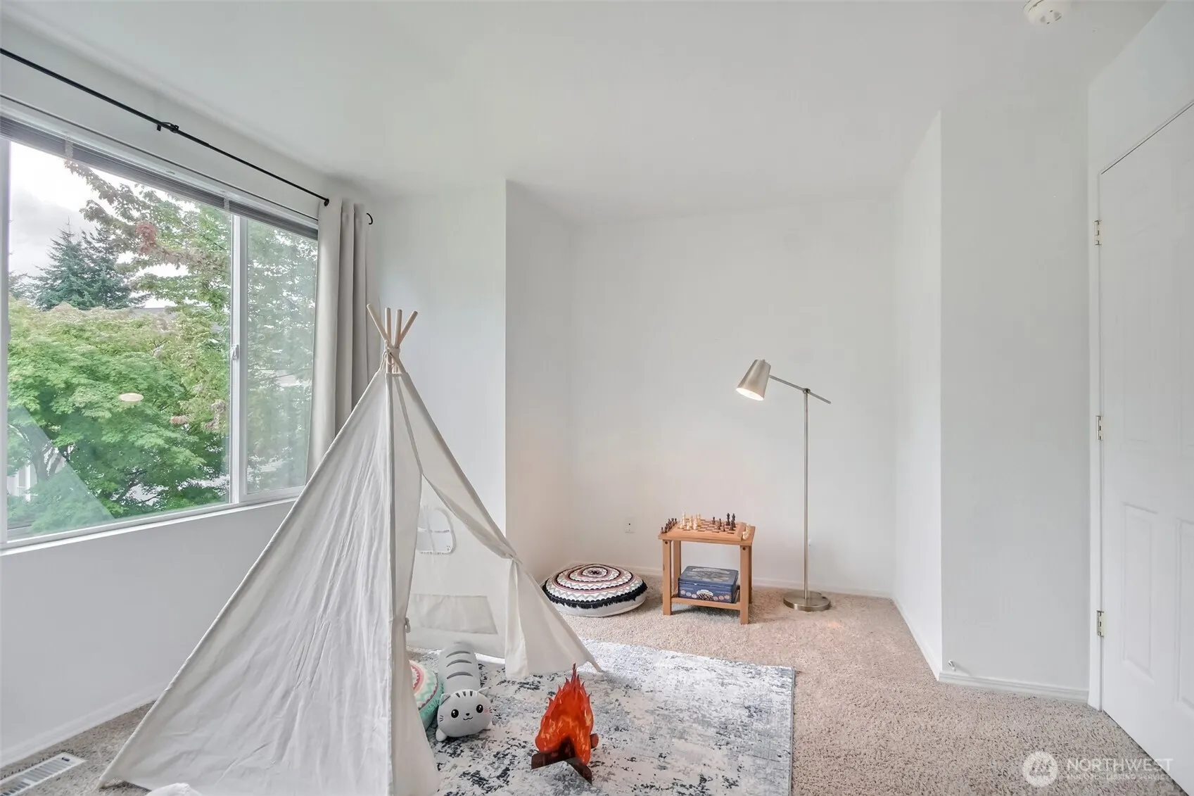 16232 118th Lane NE #1-4, Bothell, WA 98011