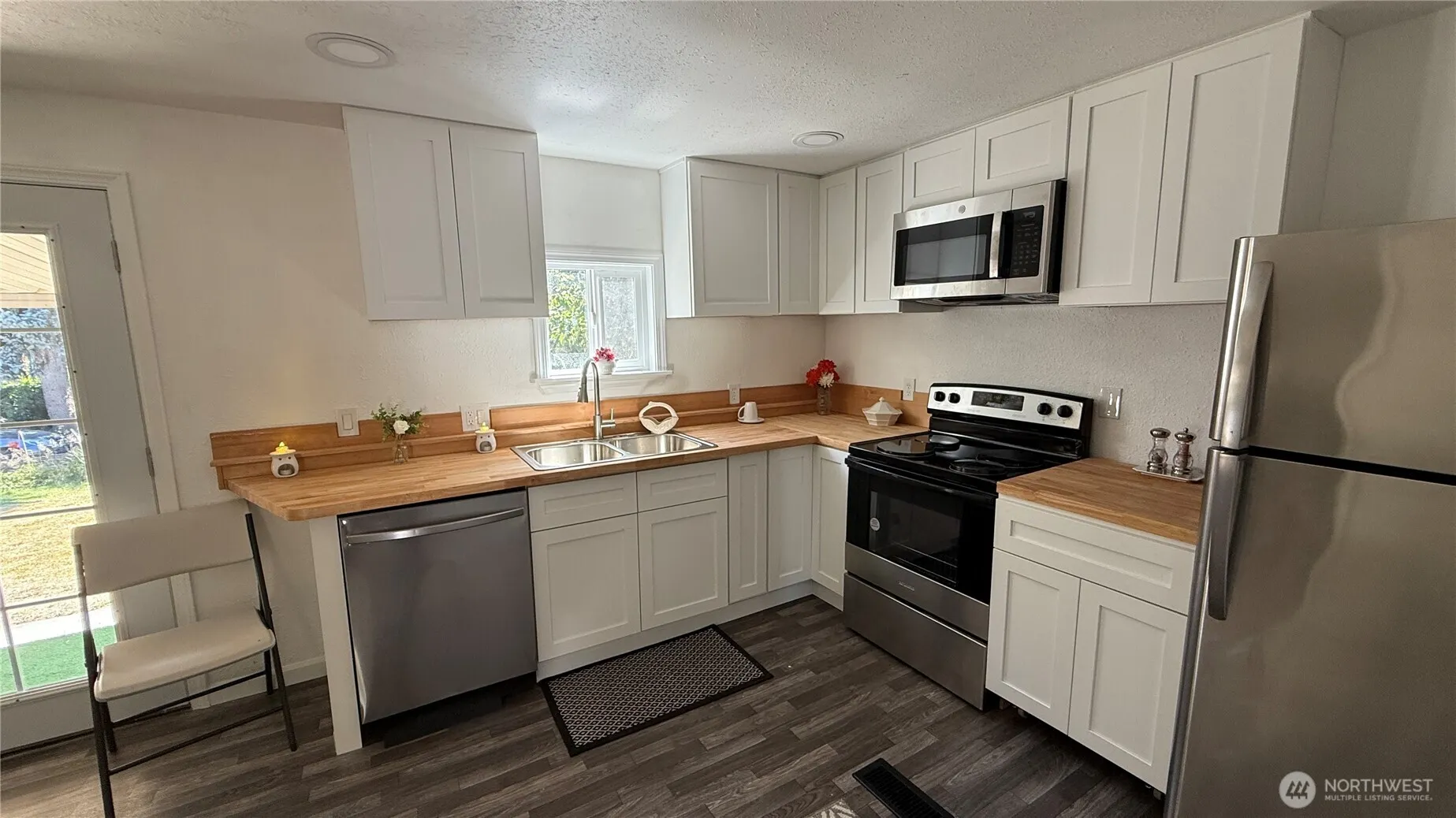 11517 155th Avenue SE, Renton, WA 98058