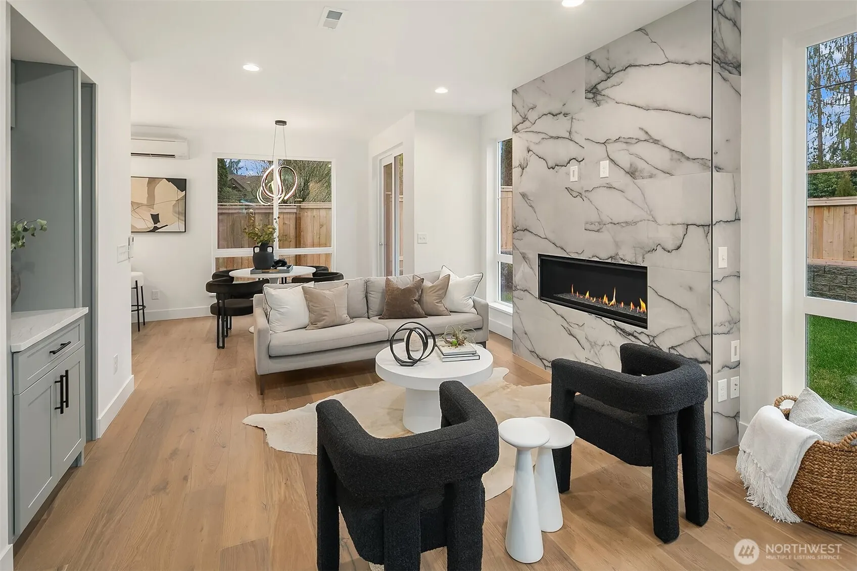 8211 NE 124th Street #D, Kirkland, WA 98034