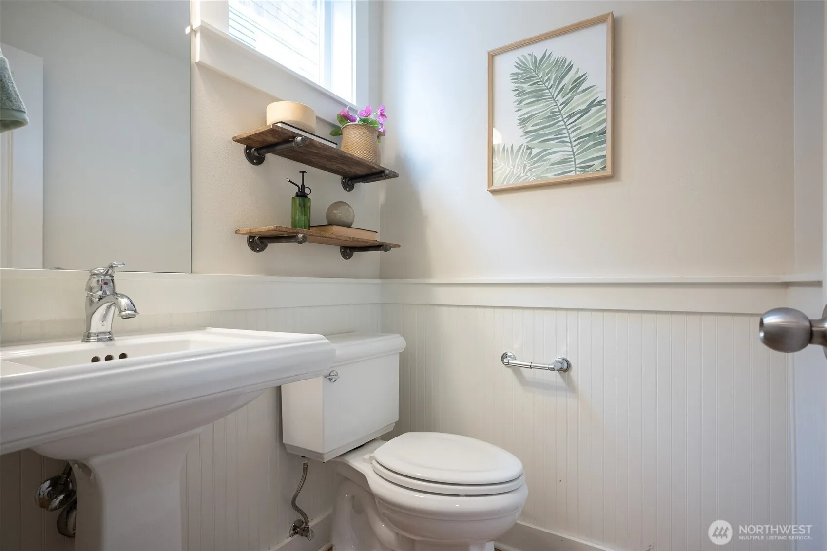 511 N 46th Street #A, Seattle, WA 98103
