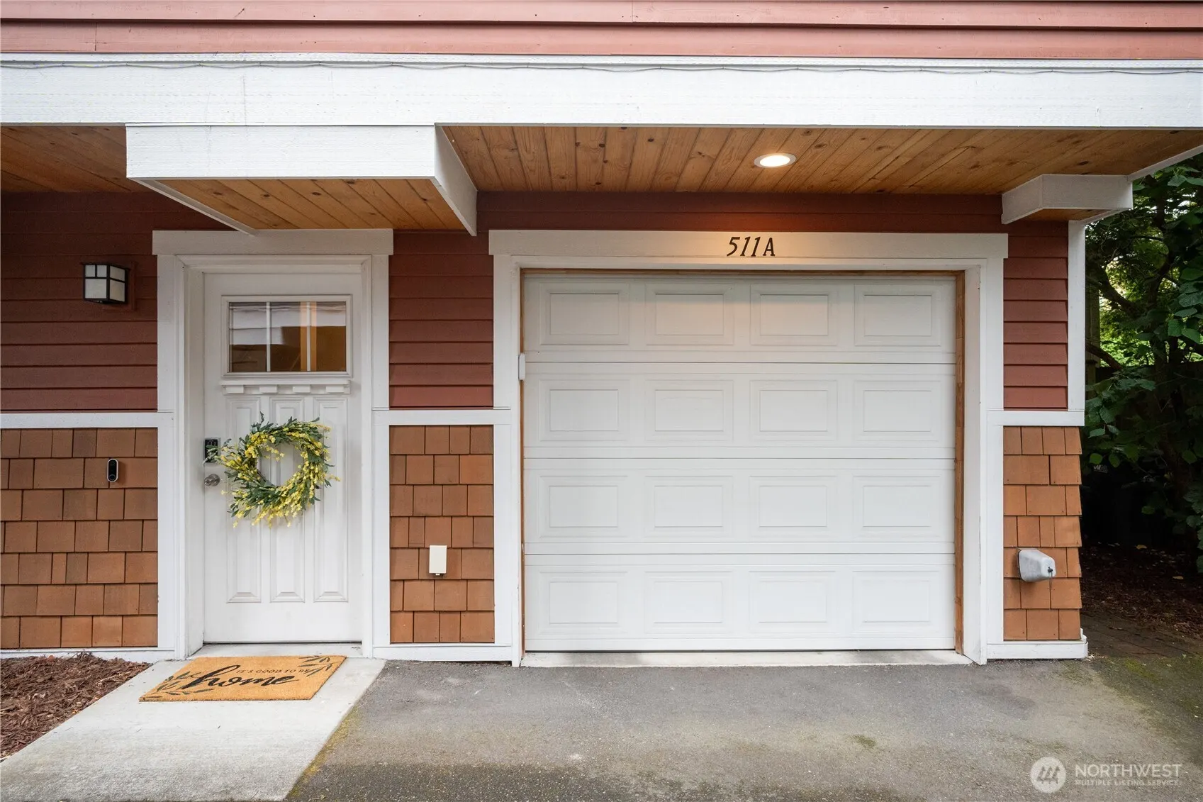 511 N 46th Street #A, Seattle, WA 98103