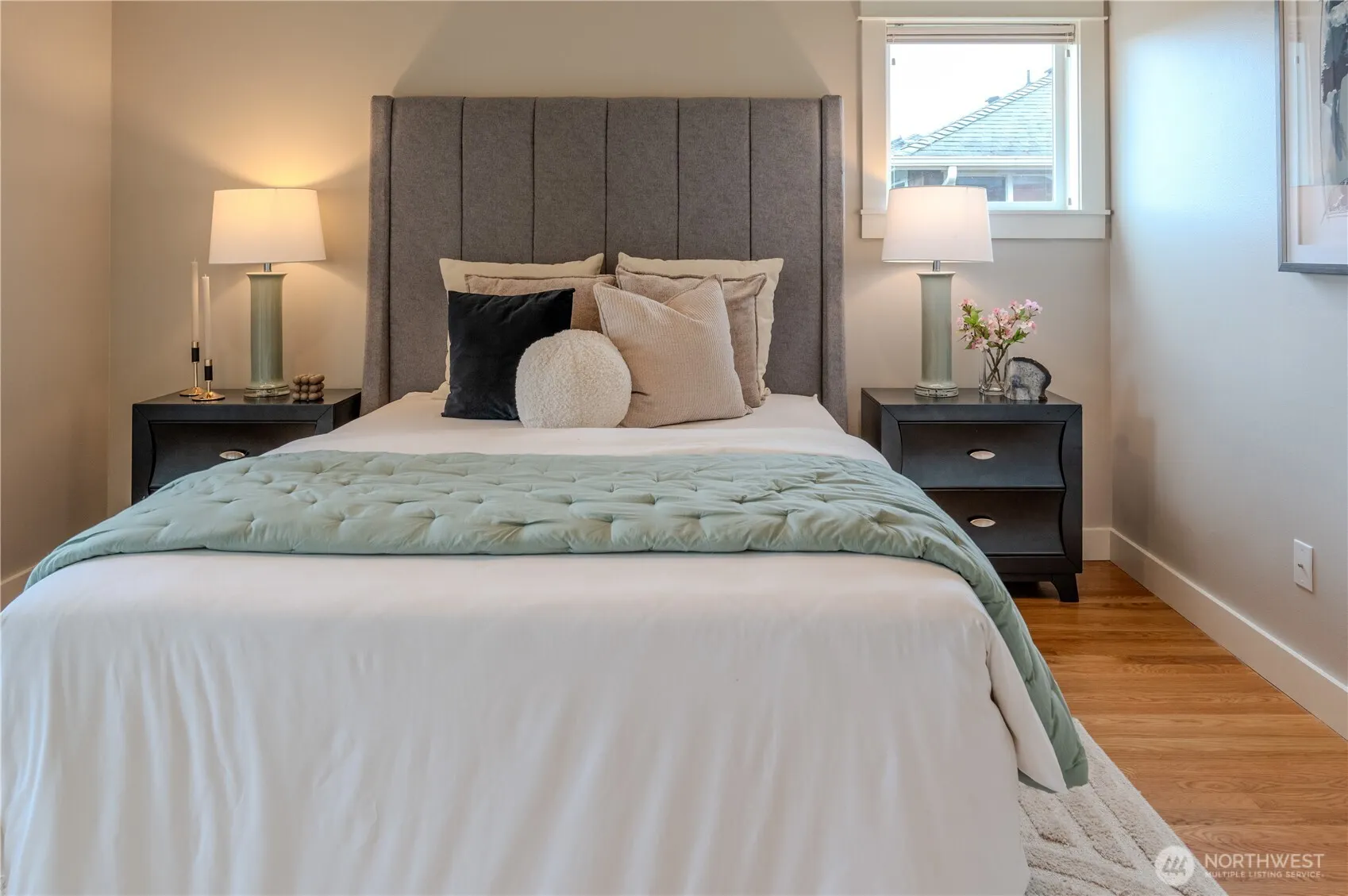 511 N 46th Street #A, Seattle, WA 98103