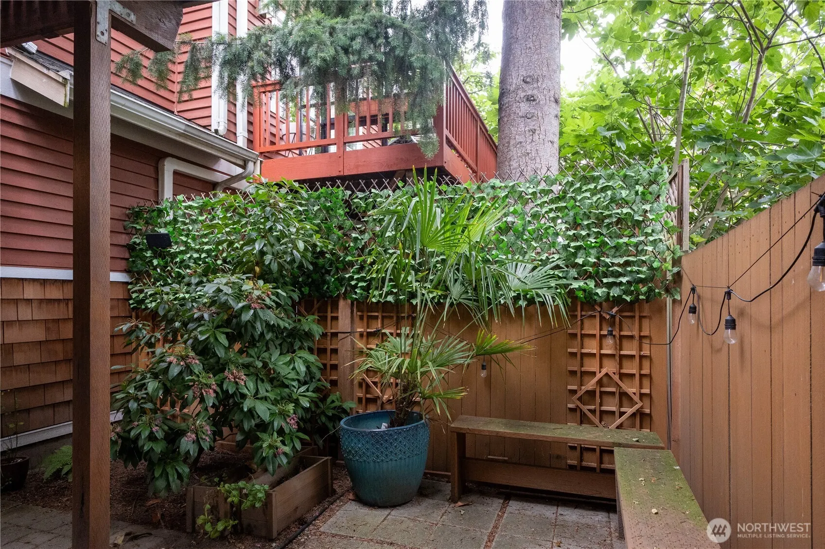 511 N 46th Street #A, Seattle, WA 98103