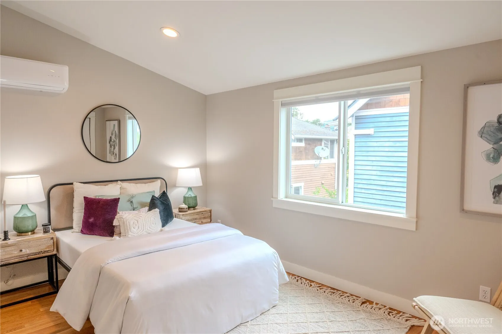 511 N 46th Street #A, Seattle, WA 98103