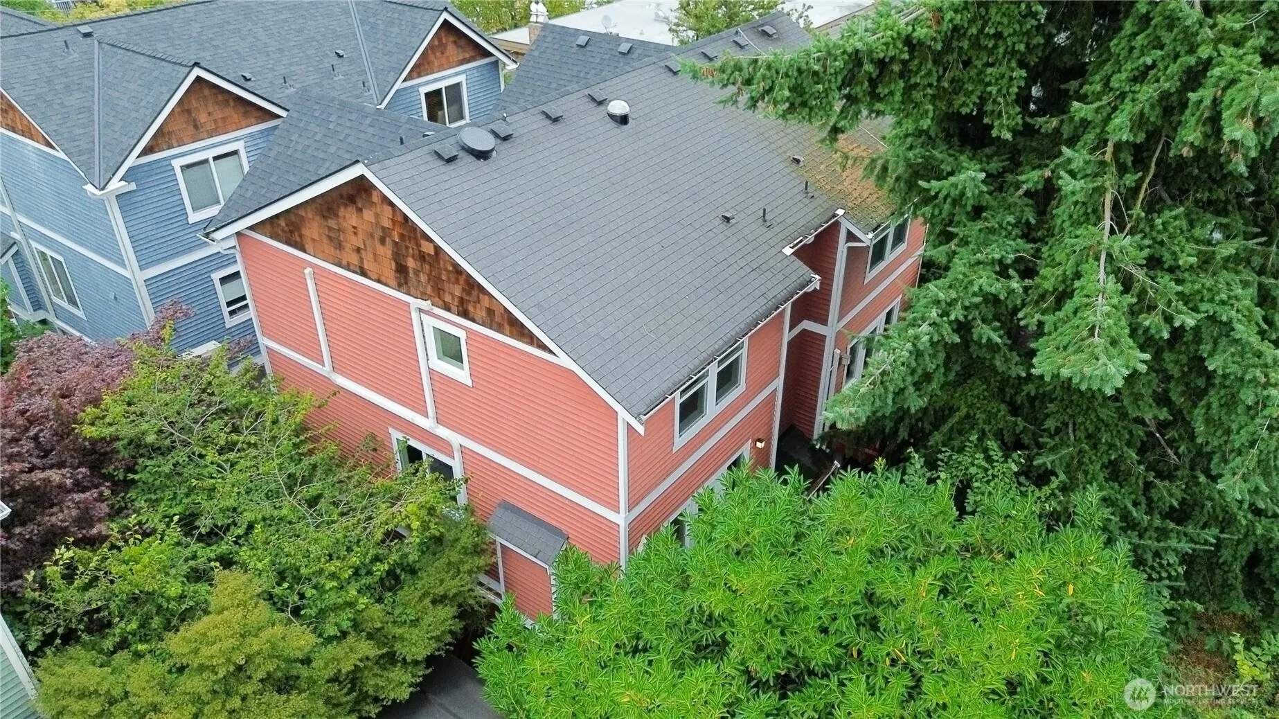 511 N 46th Street #A, Seattle, WA 98103