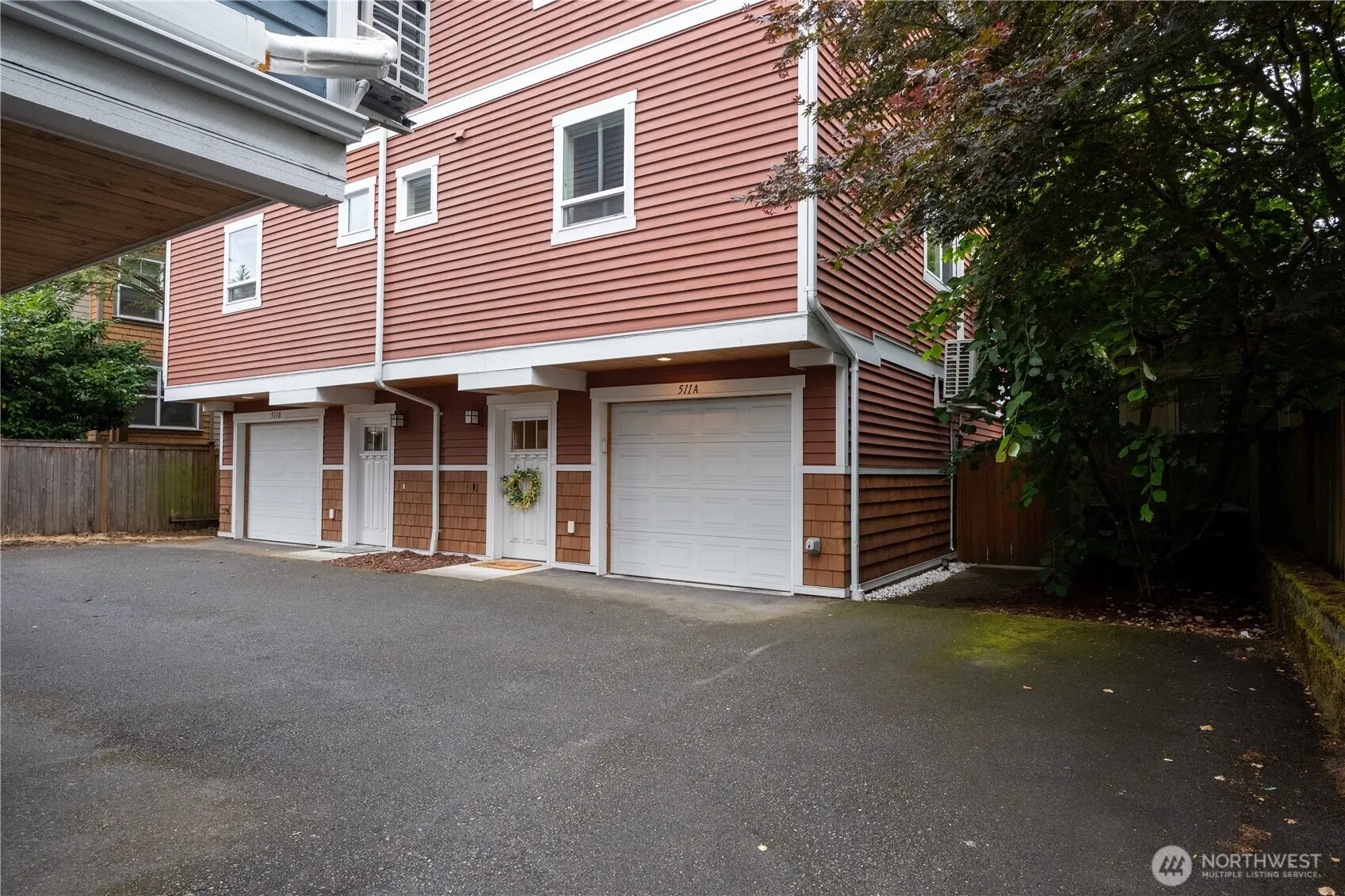 511 N 46th Street #A, Seattle, WA 98103