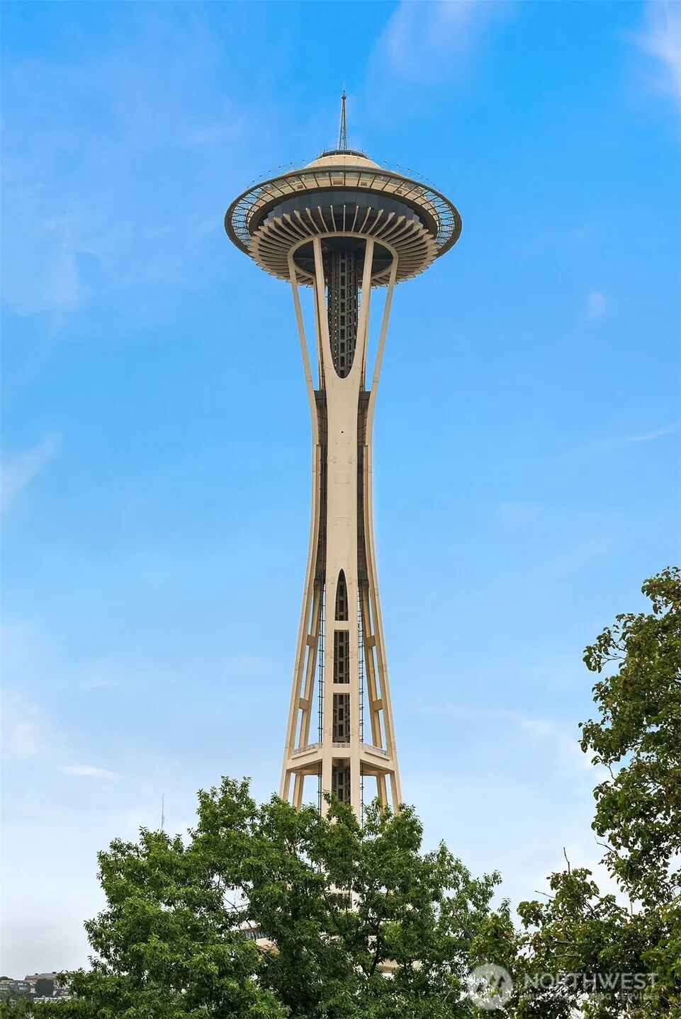 2720 3rd Avenue #405, Seattle, WA 98121