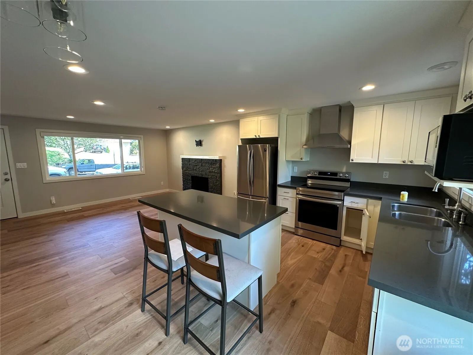 12625 169th Avenue SE, Renton, WA 98059
