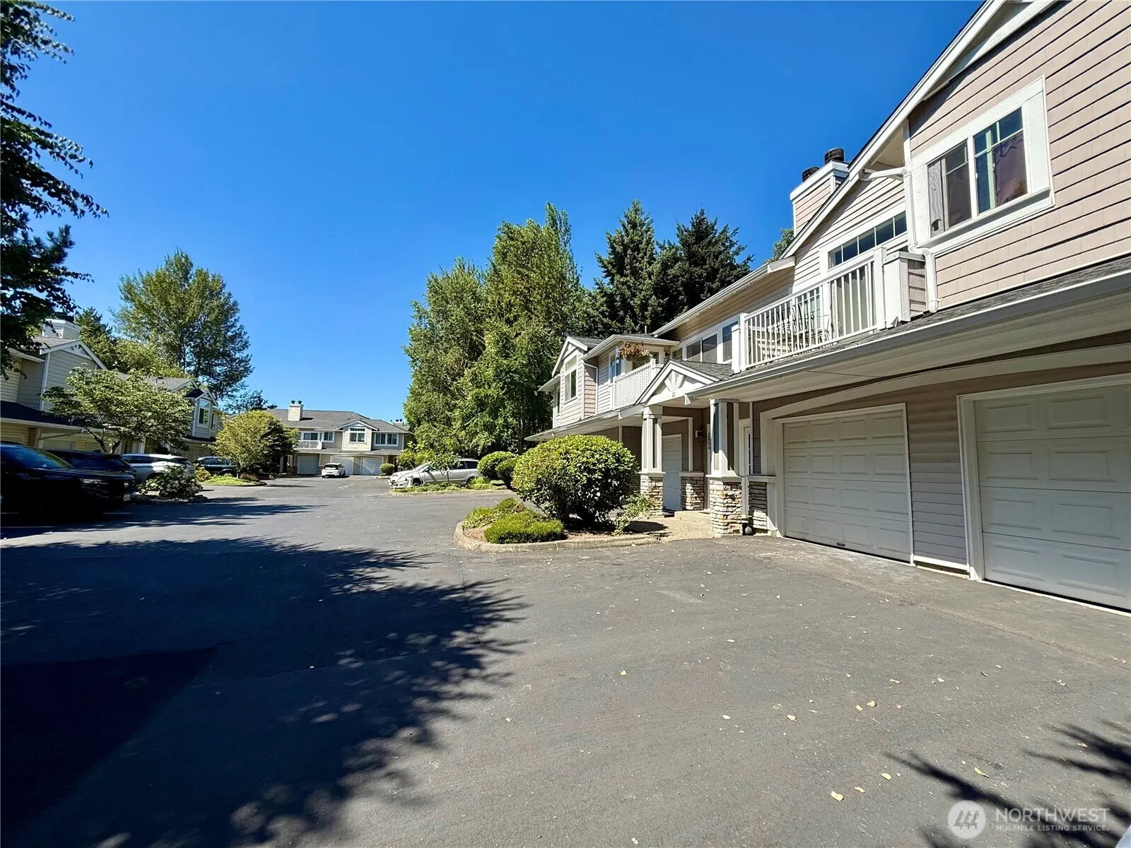 5804 S 234th Place #10-3, Kent, WA 98032