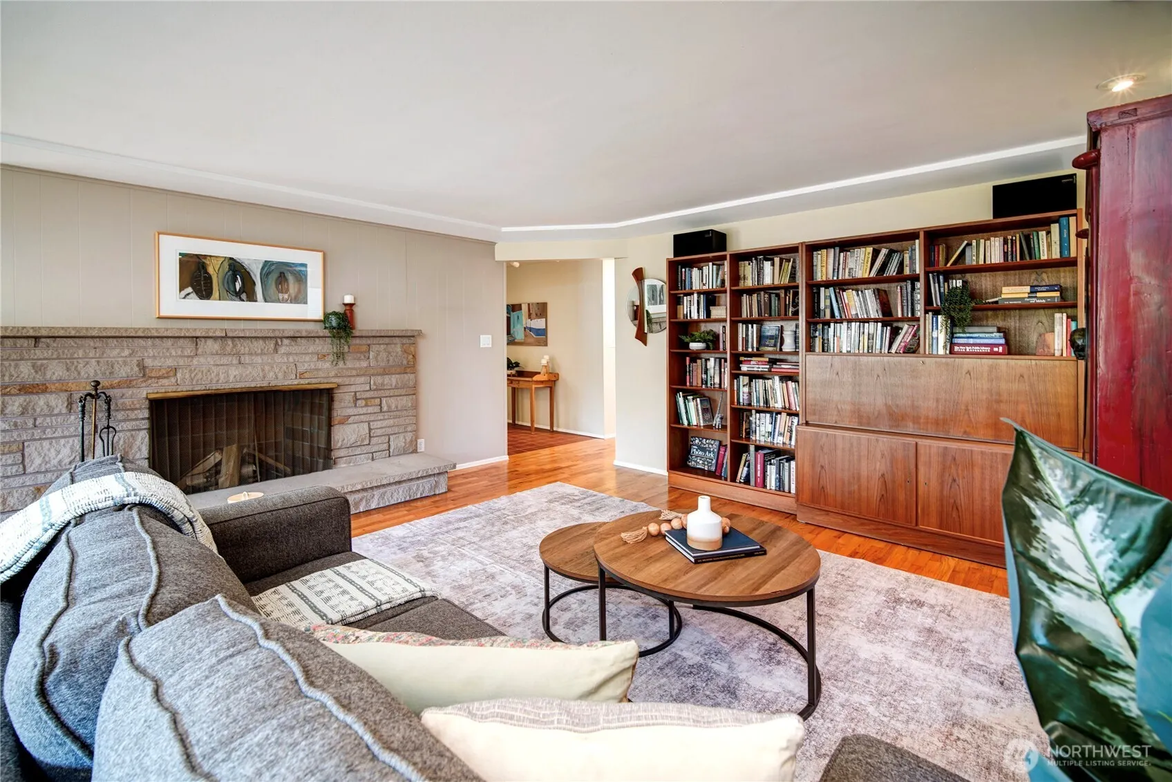 4111 NE 103rd Place , Seattle, WA 98125