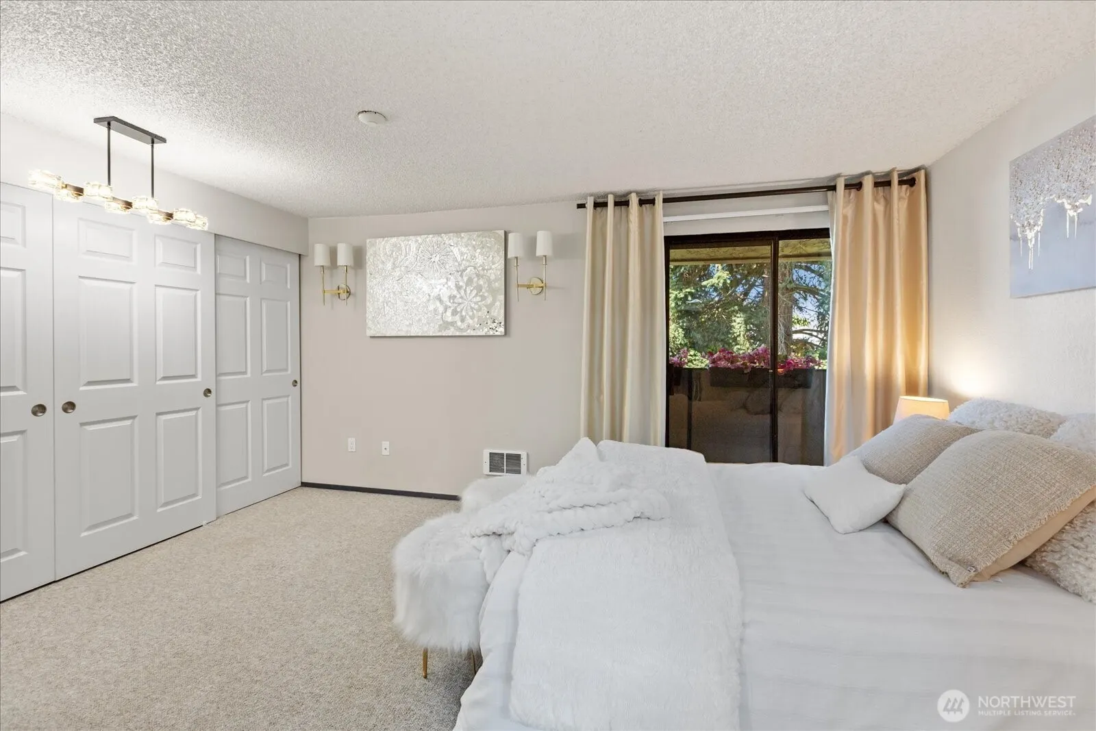 20100 60th Avenue W #32, Lynnwood, WA 98036
