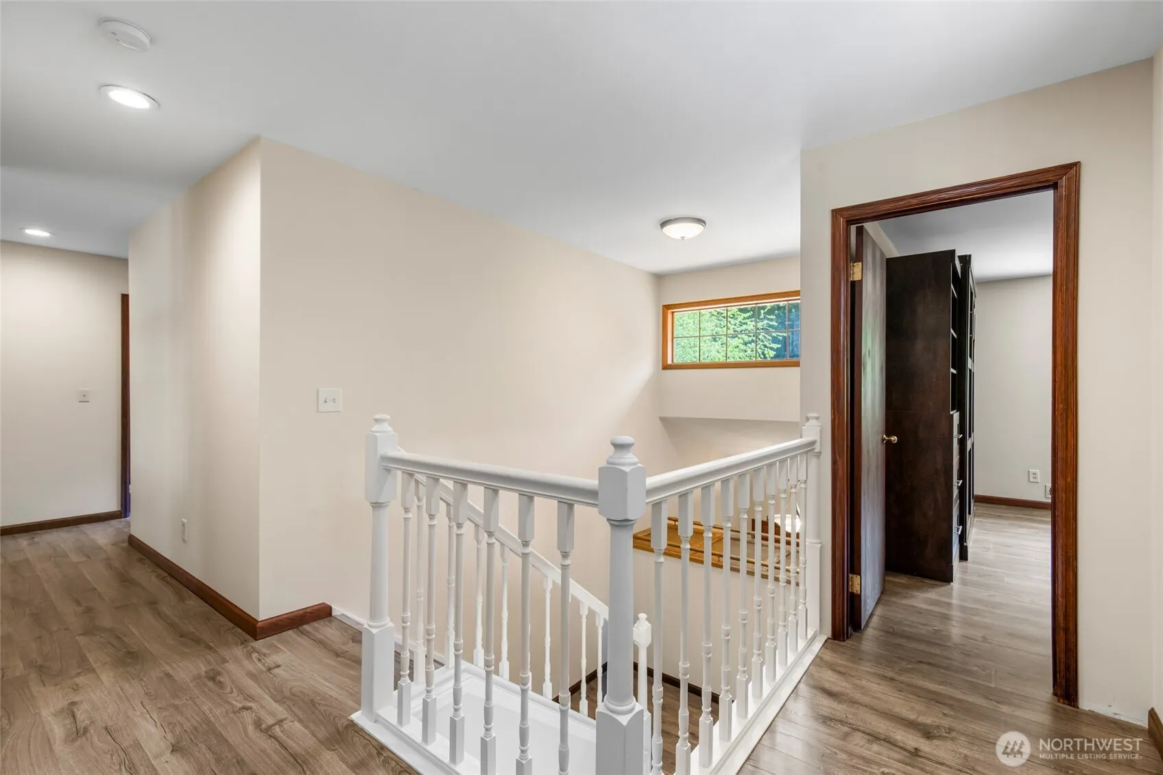 21710 NE 97th Place , Redmond, WA 98053