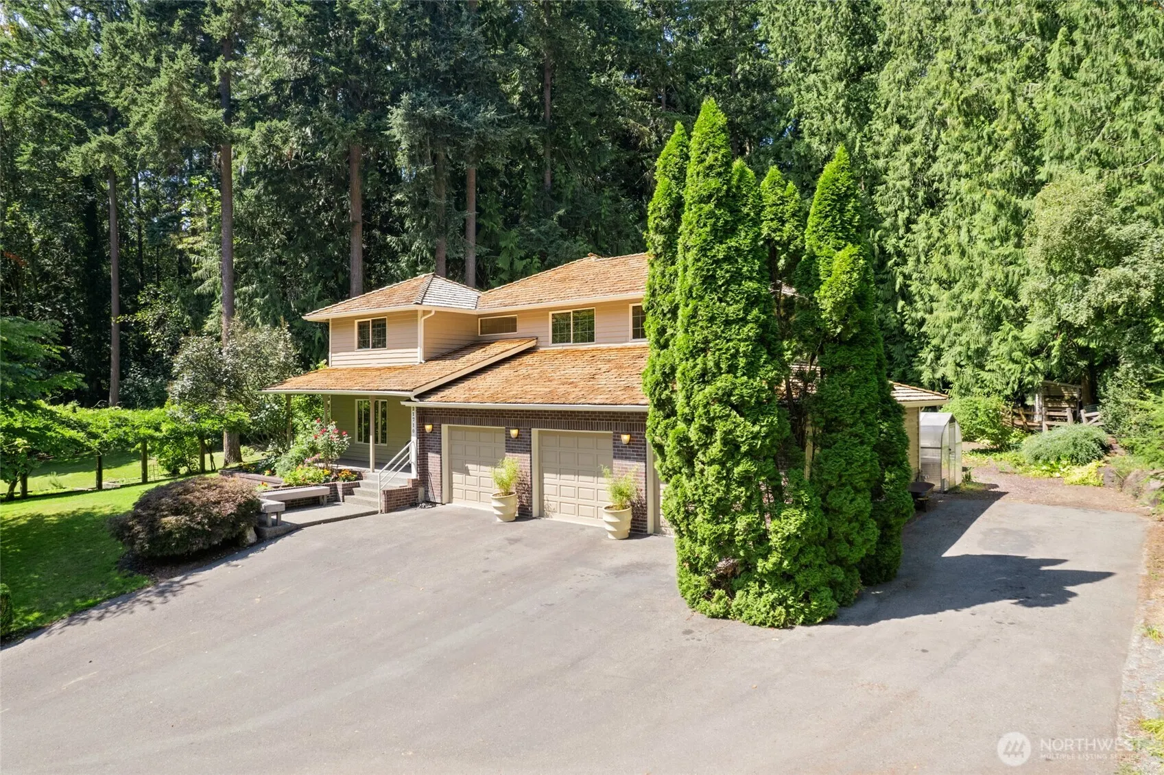 21710 NE 97th Place , Redmond, WA 98053