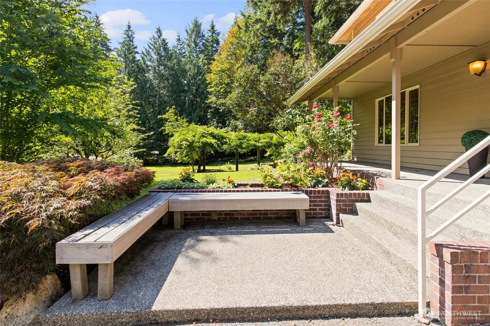 21710 NE 97th Place , Redmond, WA 98053