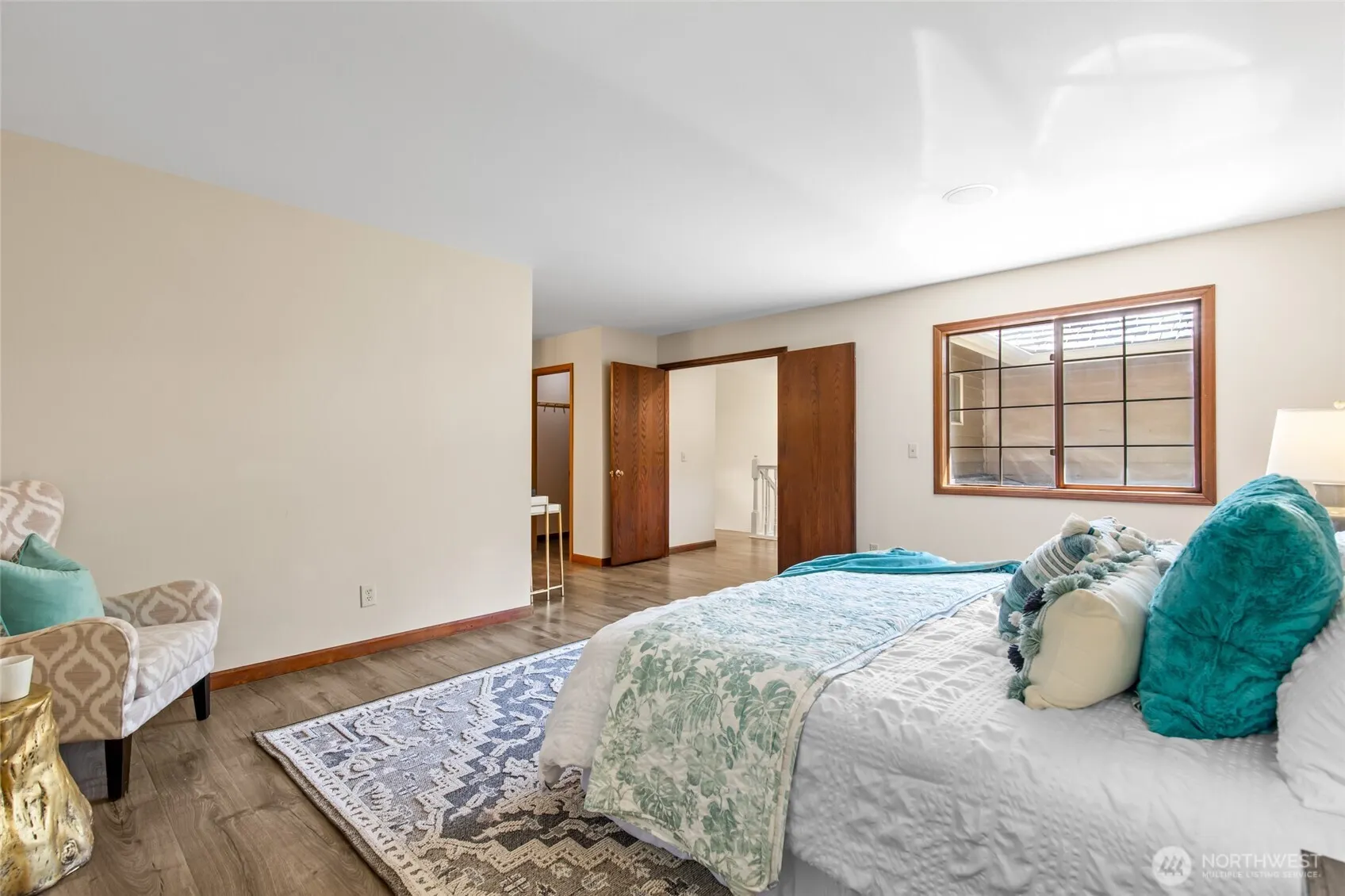 21710 NE 97th Place , Redmond, WA 98053