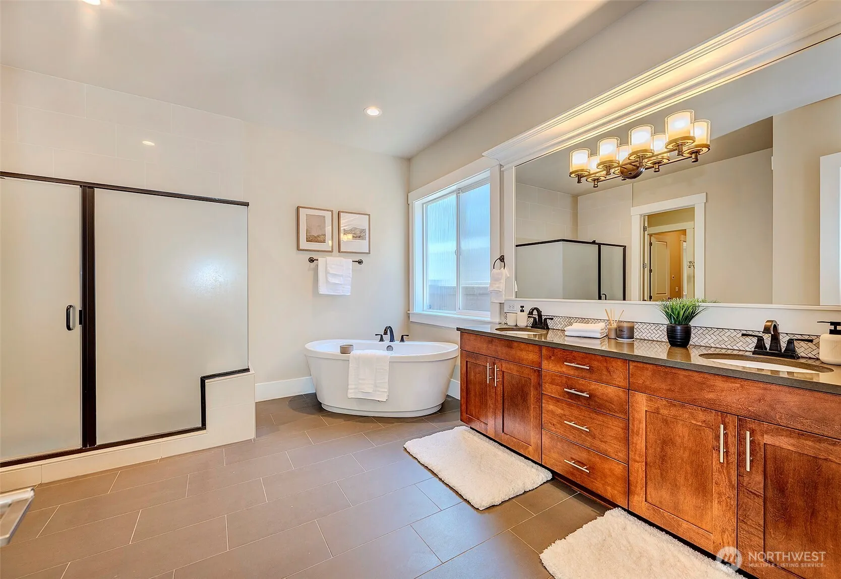 6520 SE 7th Place , Renton, WA 98059