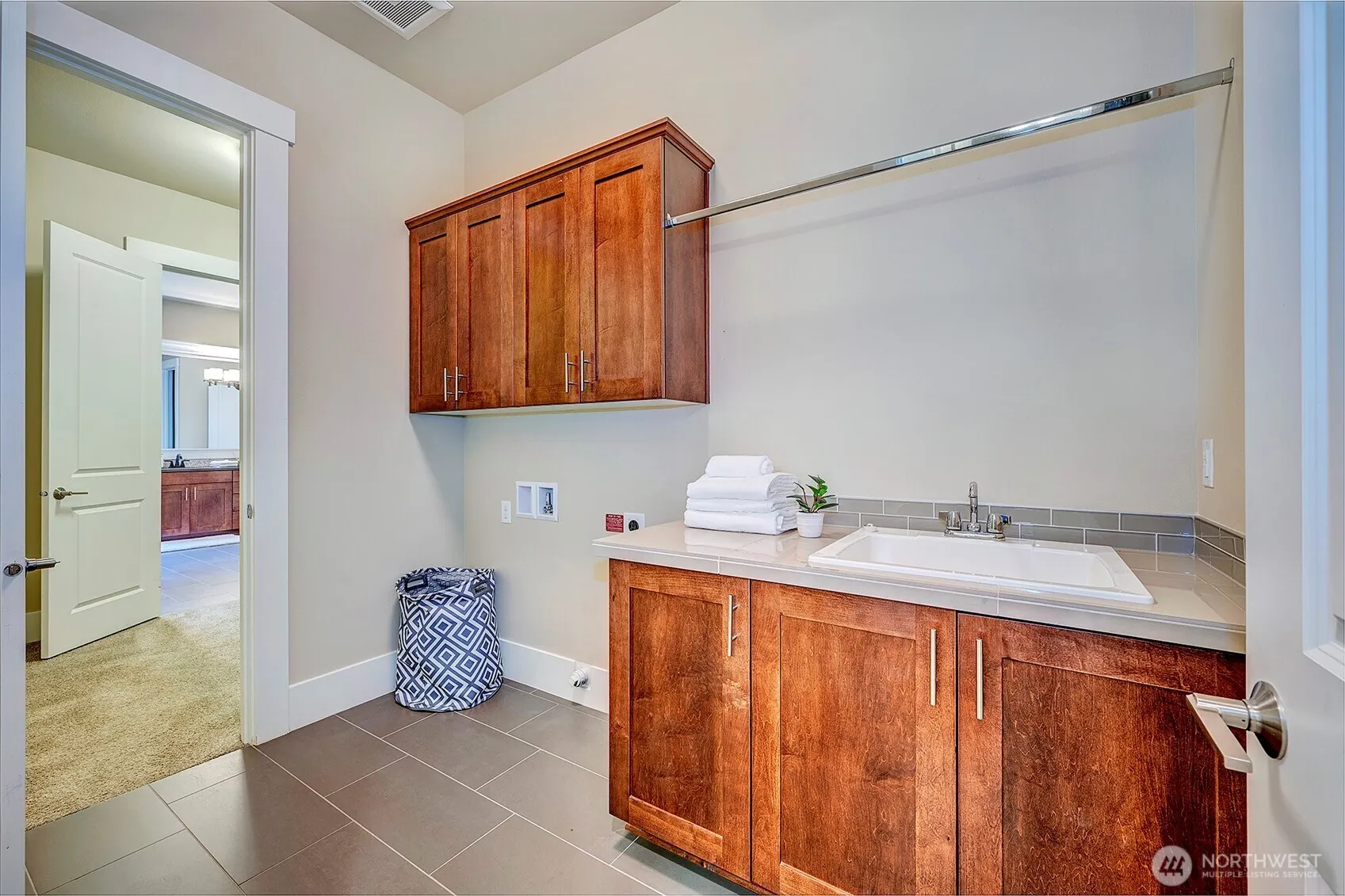 6520 SE 7th Place , Renton, WA 98059