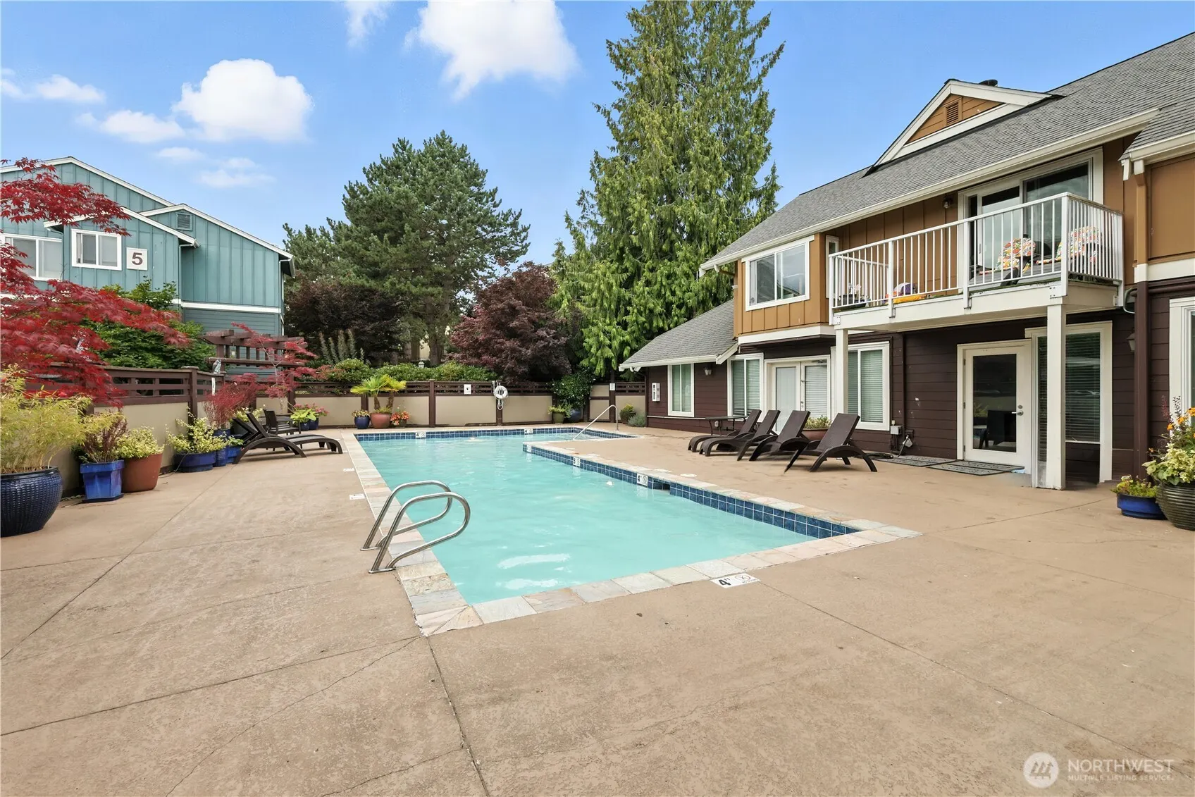 300 N 130th Street #7-111, Seattle, WA 98133