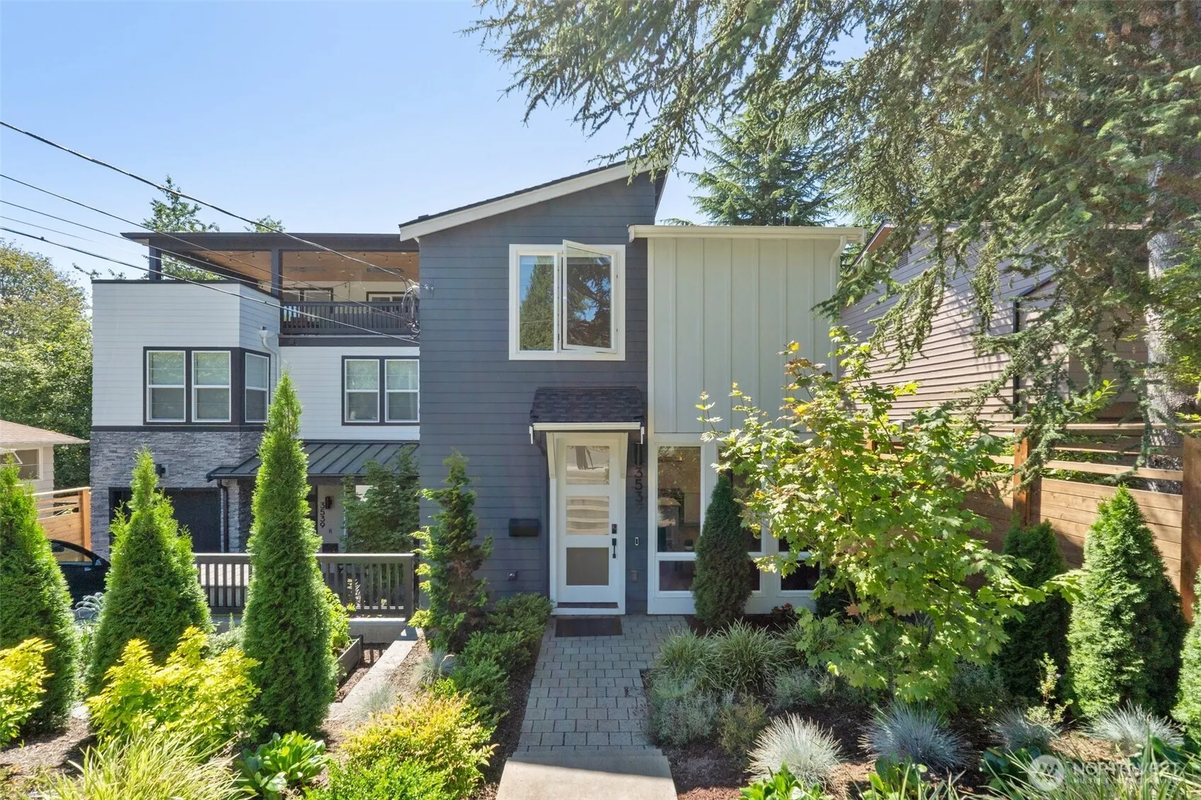 3537 NE 93rd Street , Seattle, WA 98115