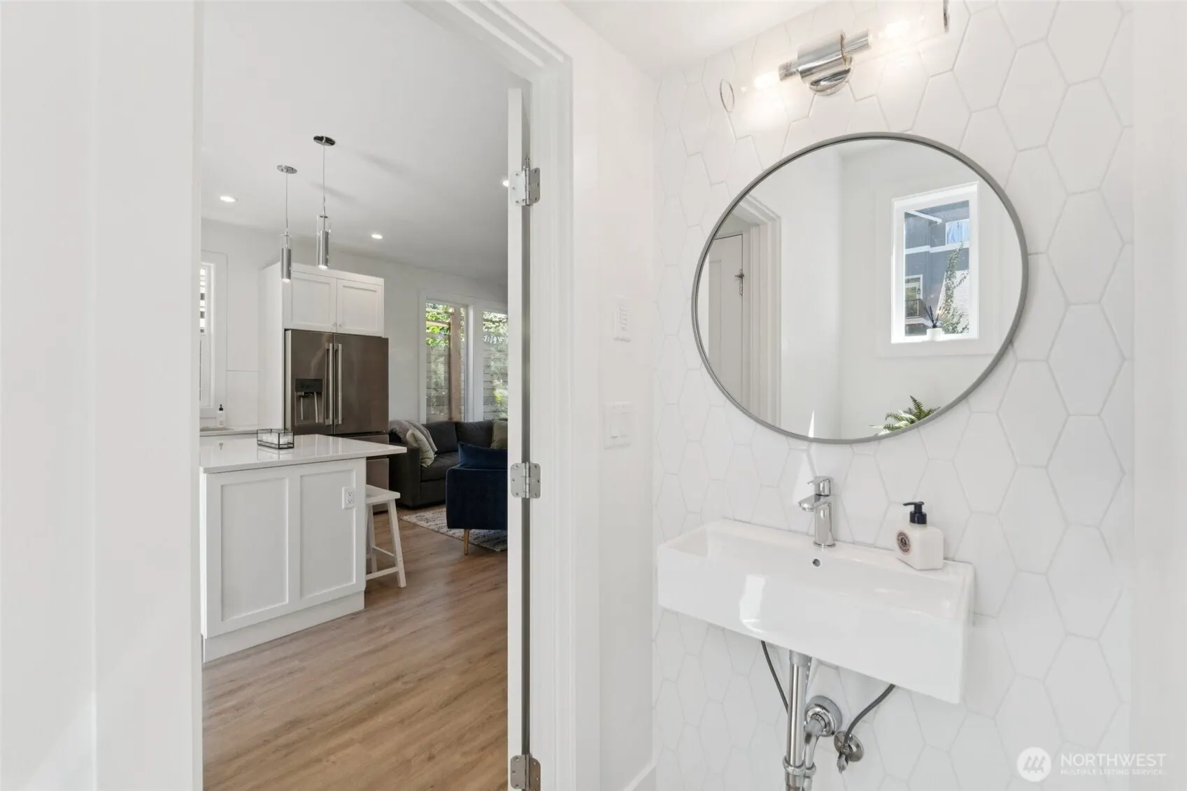 3537 NE 93rd Street , Seattle, WA 98115