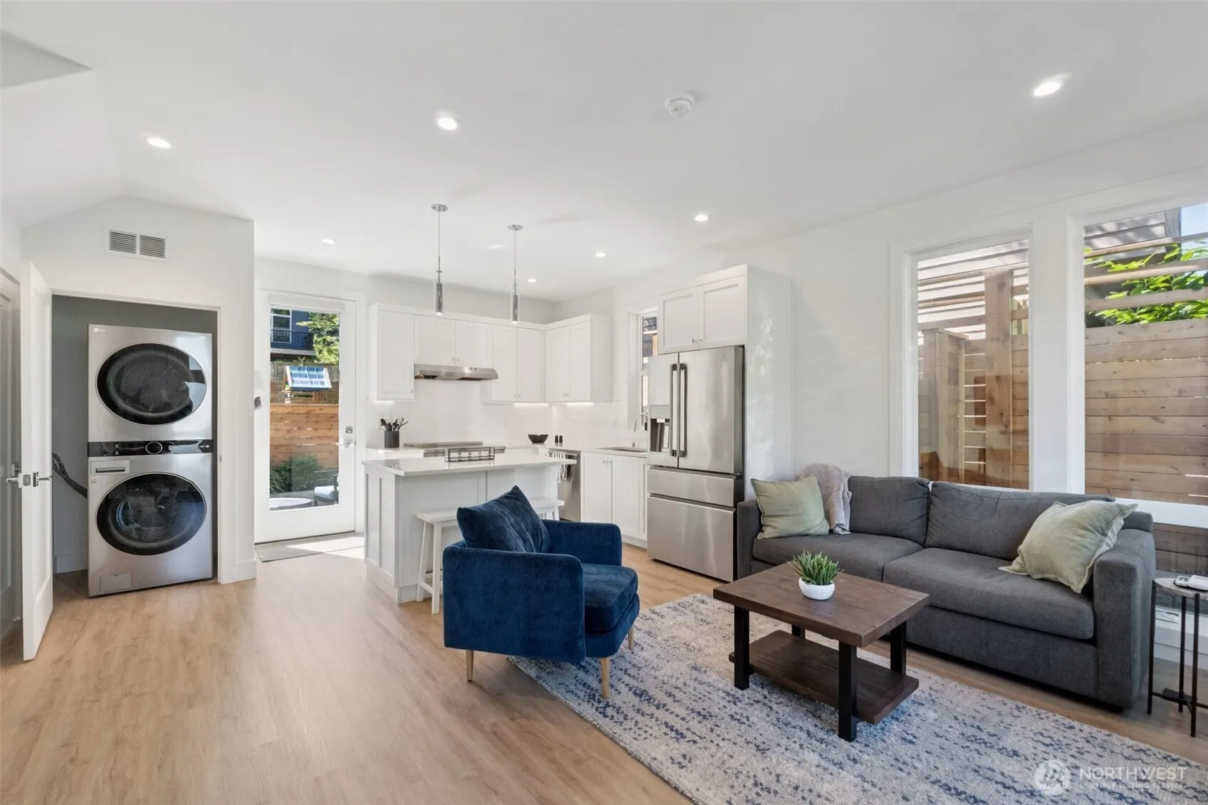 3537 NE 93rd Street , Seattle, WA 98115