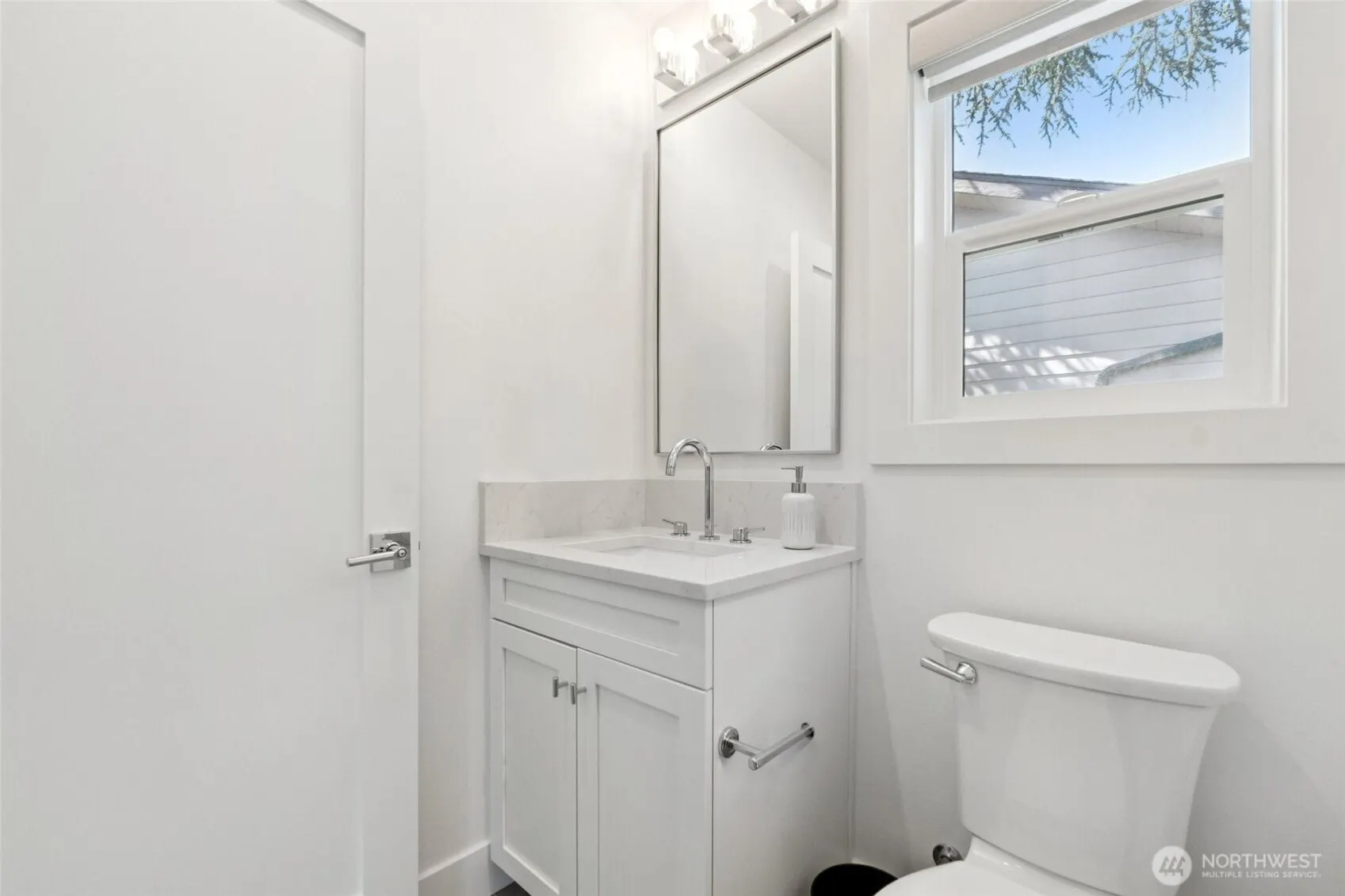 3537 NE 93rd Street , Seattle, WA 98115