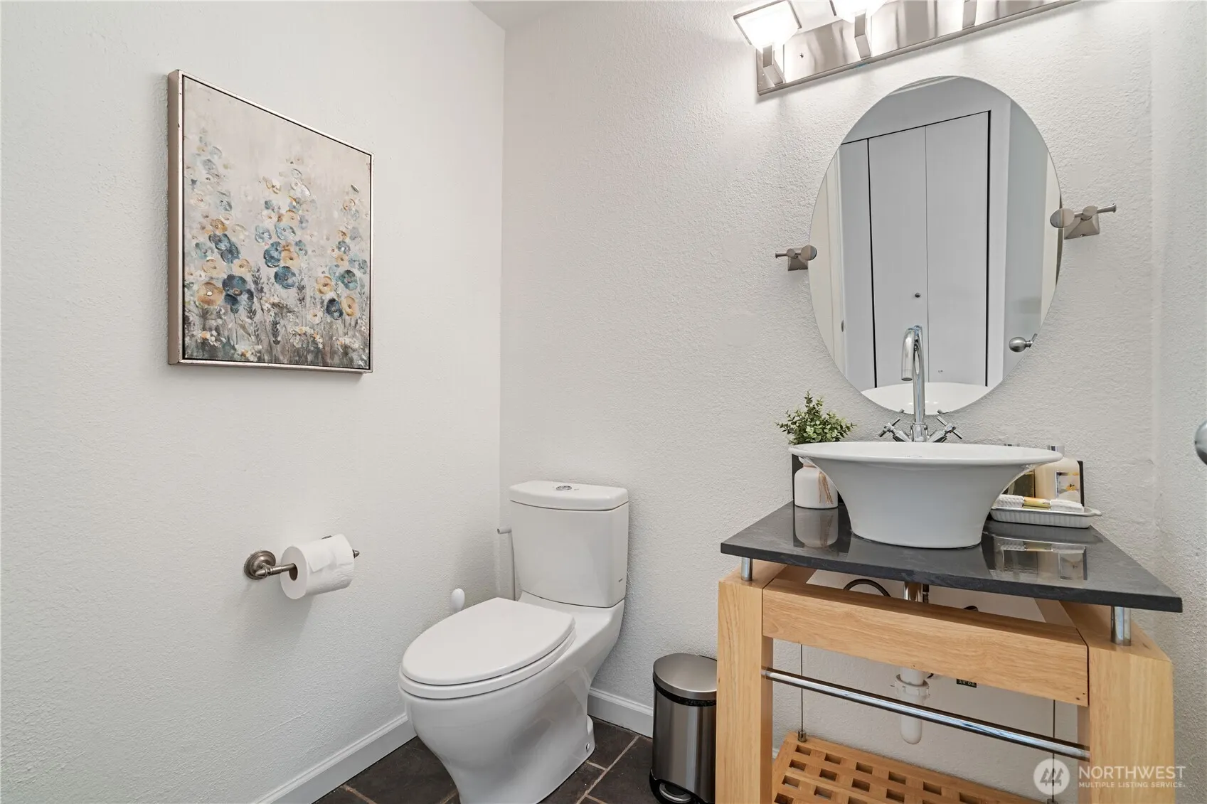 10423 NE 32nd Place #E306, Bellevue, WA 98004