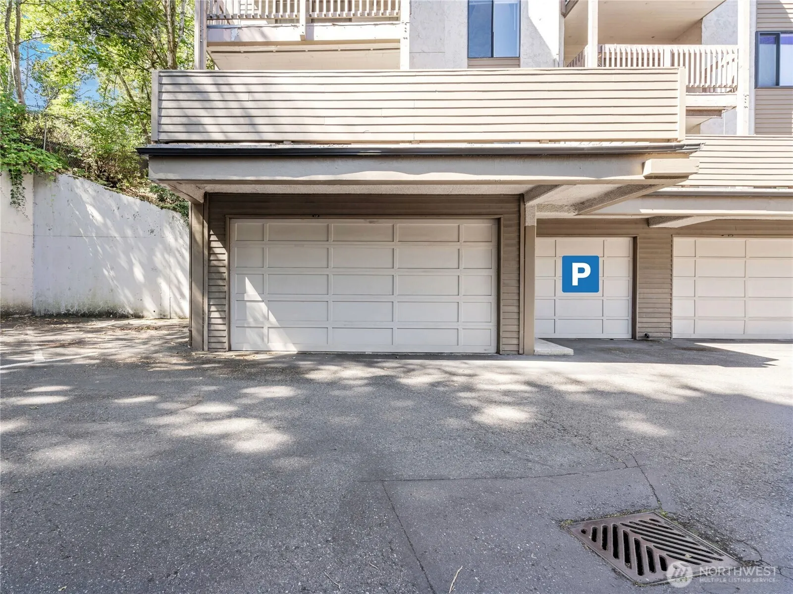 10423 NE 32nd Place #E306, Bellevue, WA 98004