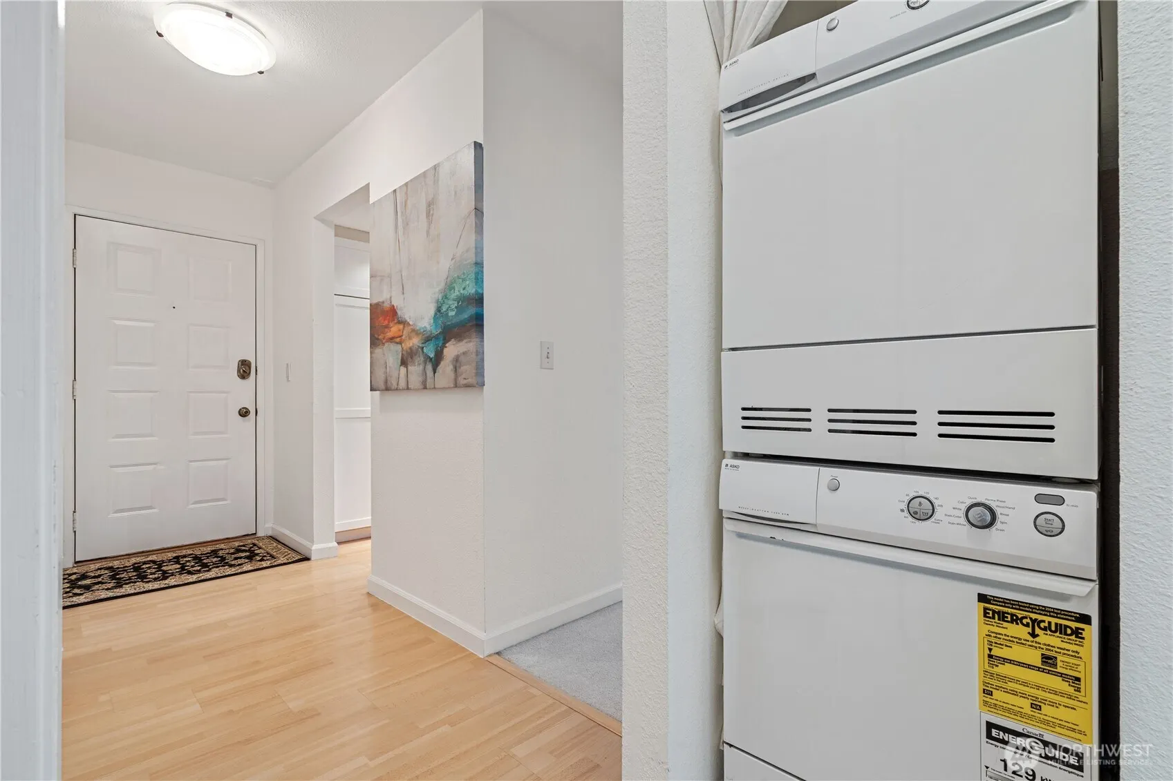 10423 NE 32nd Place #E306, Bellevue, WA 98004