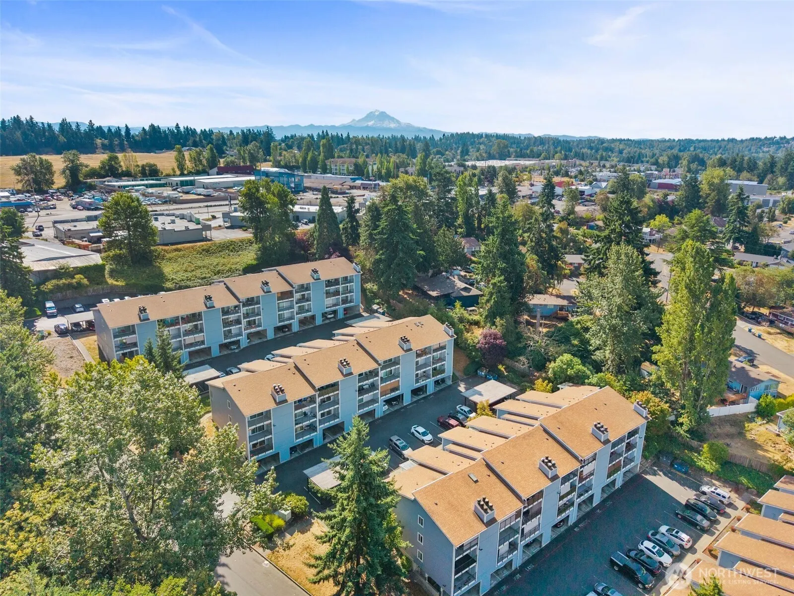 2511 S 248th St #B12, Kent, WA 98032