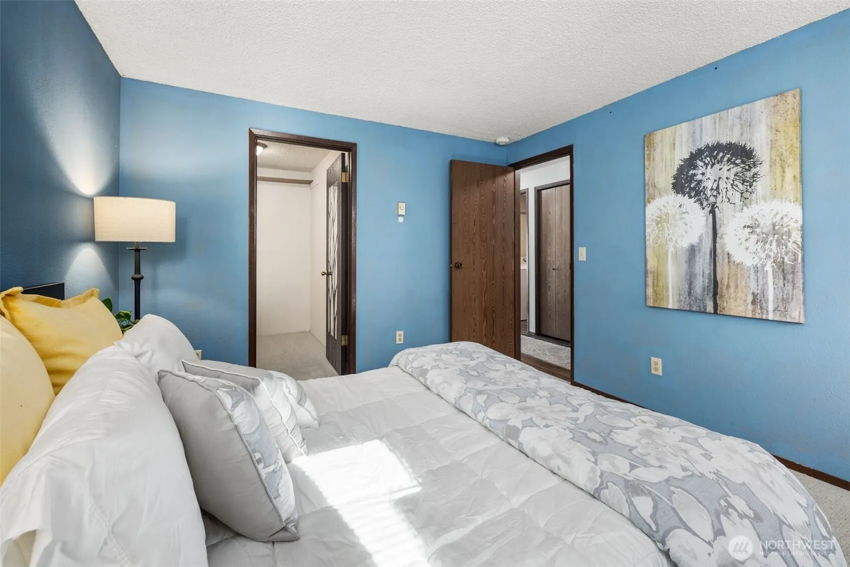 2511 S 248th St #B12, Kent, WA 98032