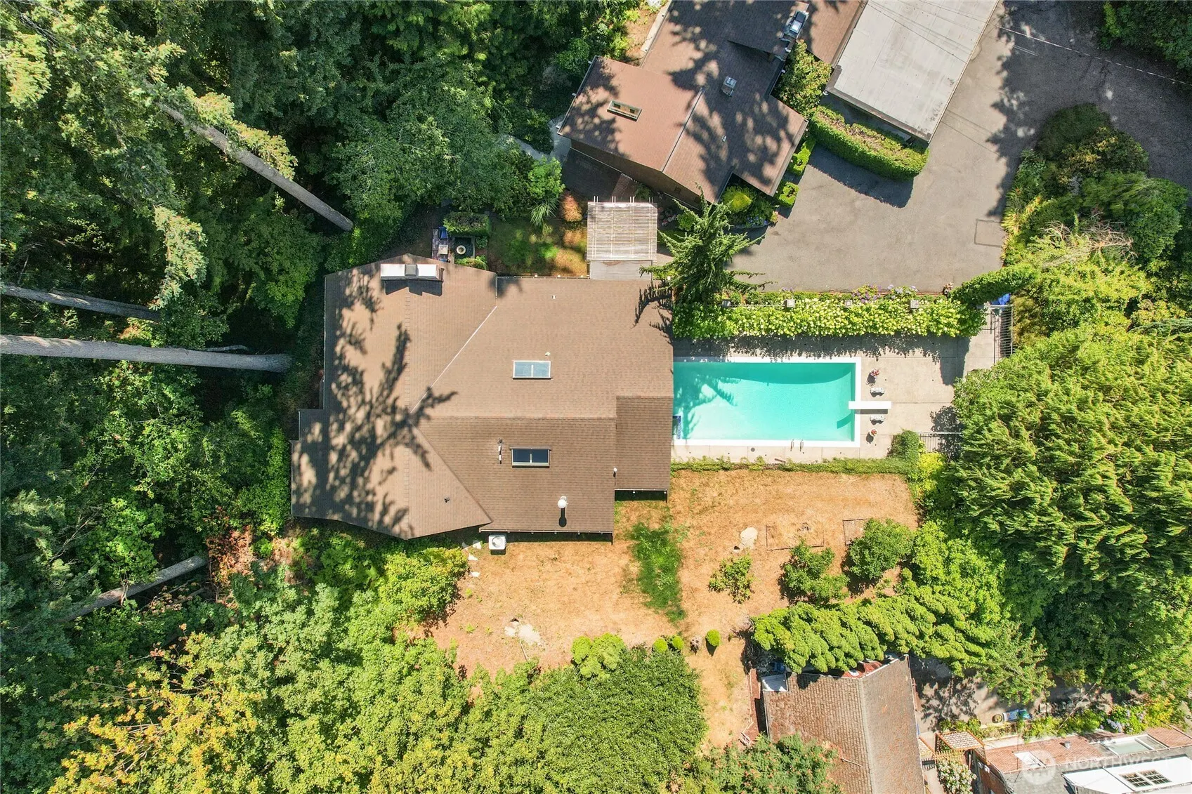 19419 Grannis Road , Bothell, WA 98012