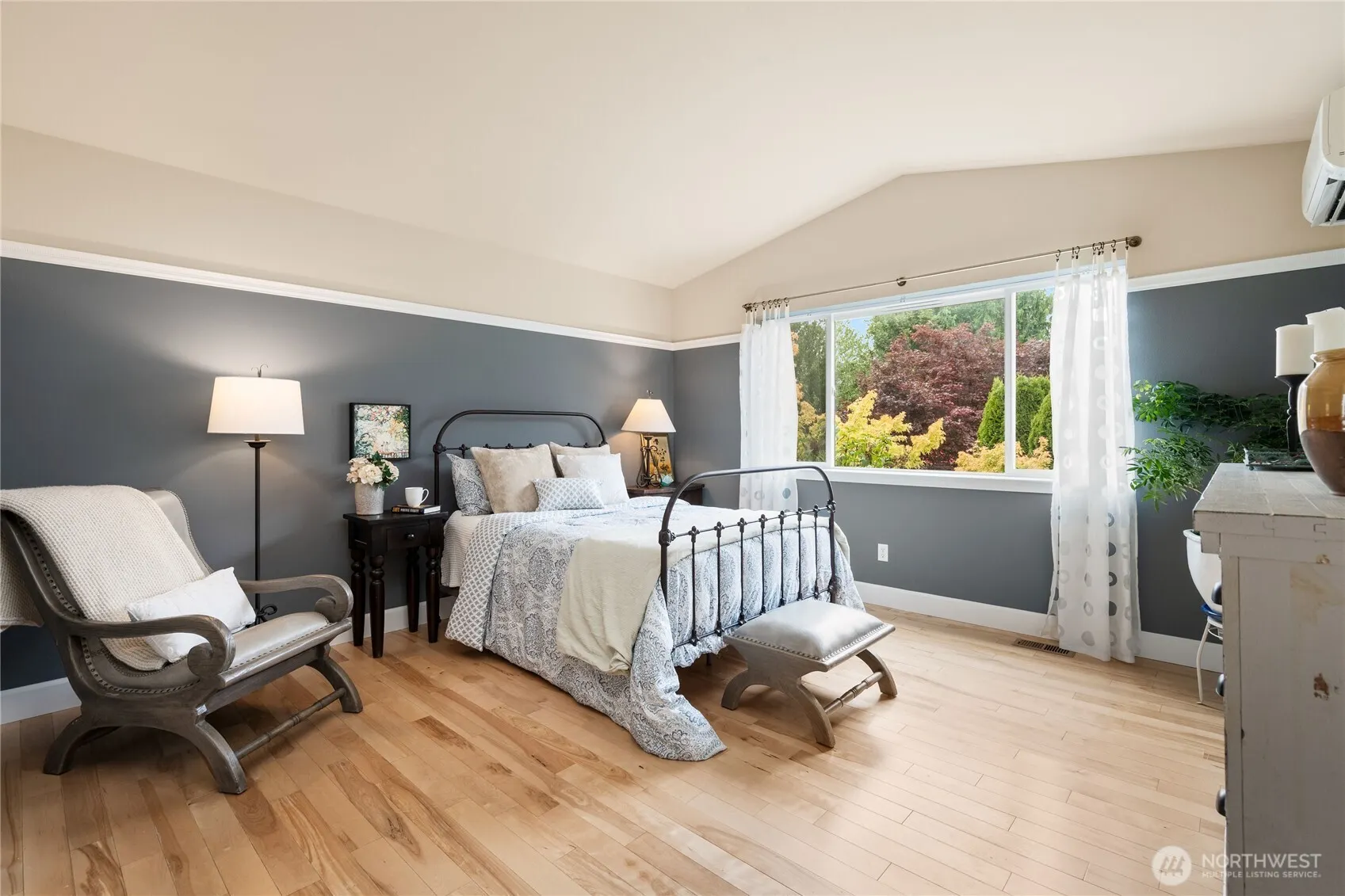 21104 1st Avenue W, Bothell, WA 98021
