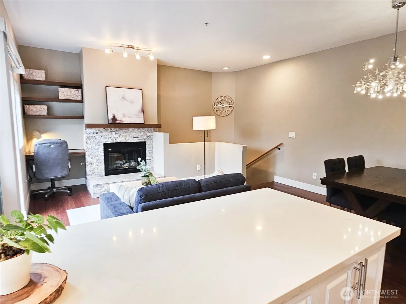 2272 Newport Way NW #1-4, Issaquah, WA 98027