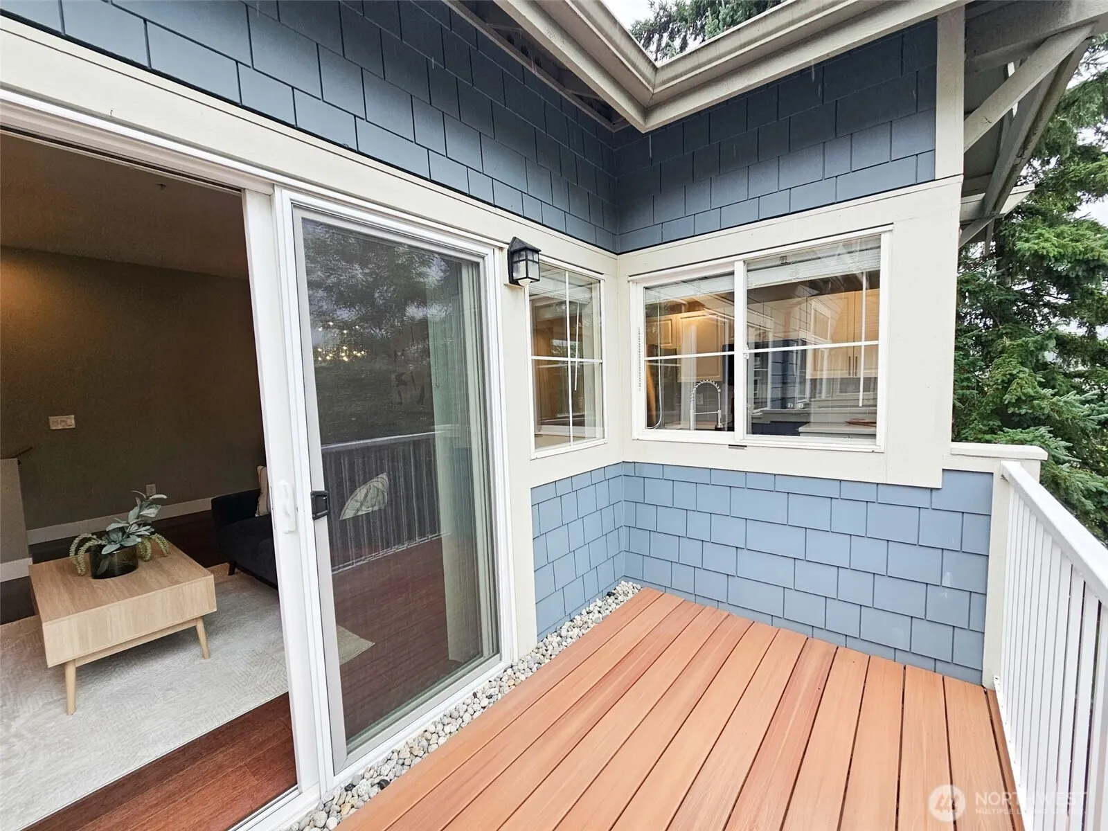 2272 Newport Way NW #1-4, Issaquah, WA 98027