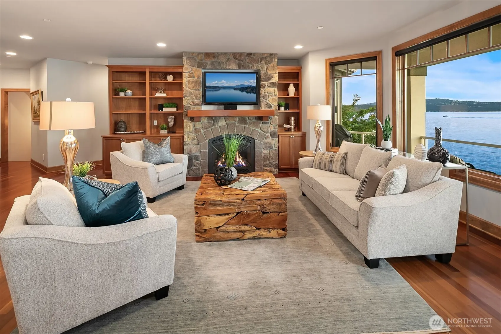 2727 E Lake Sammamish Parkway NE, Sammamish, WA 98074