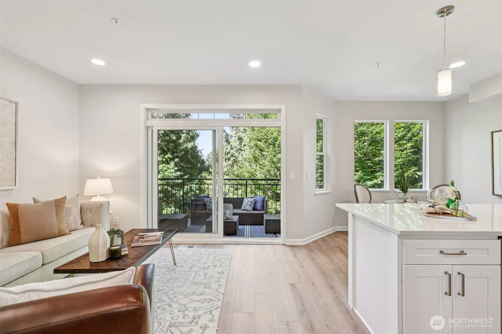 2840 139th Avenue SE #15, Bellevue, WA 98005