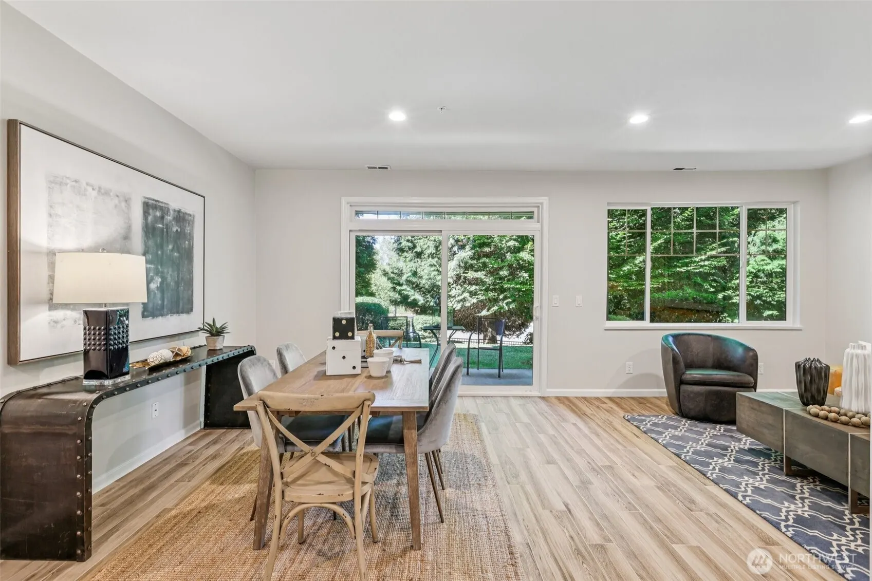 2840 139th Avenue SE #15, Bellevue, WA 98005
