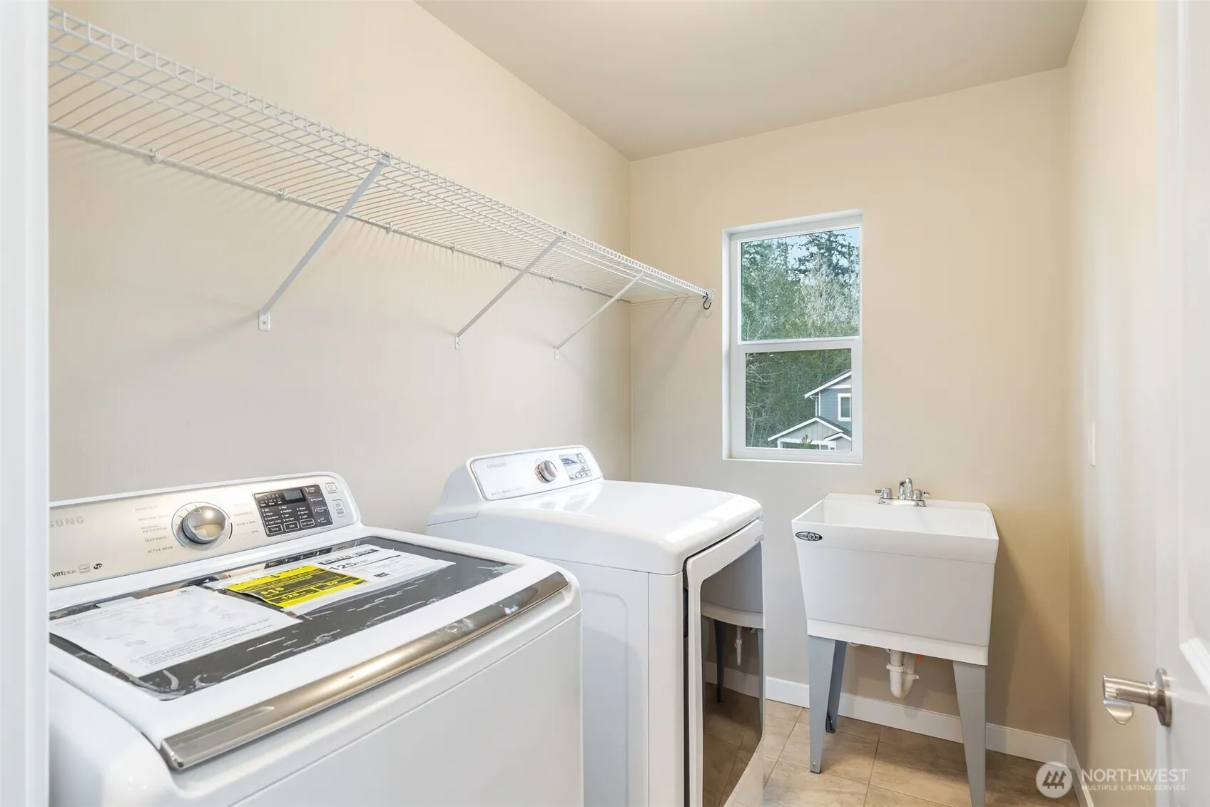 4764 SE 244th CT , Sammamish, WA 98029