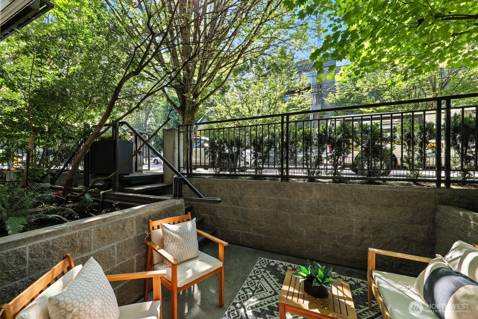 1812 19th Avenue #107, Seattle, WA 98122