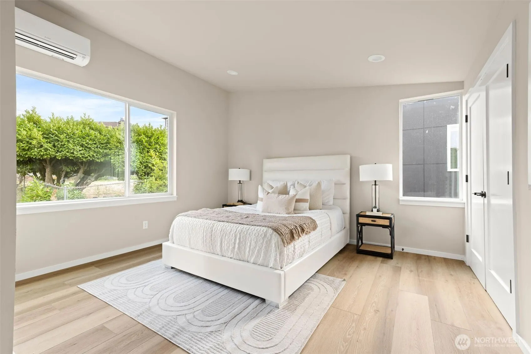 5125 S Brandon Street , Seattle, WA 98118