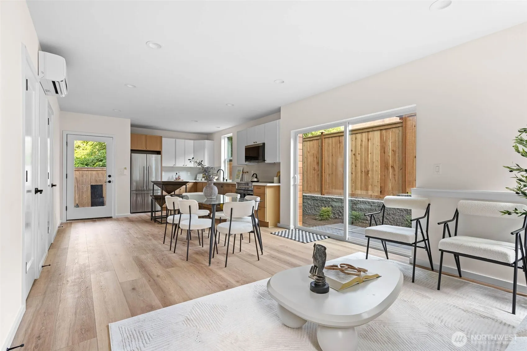5125 S Brandon Street , Seattle, WA 98118